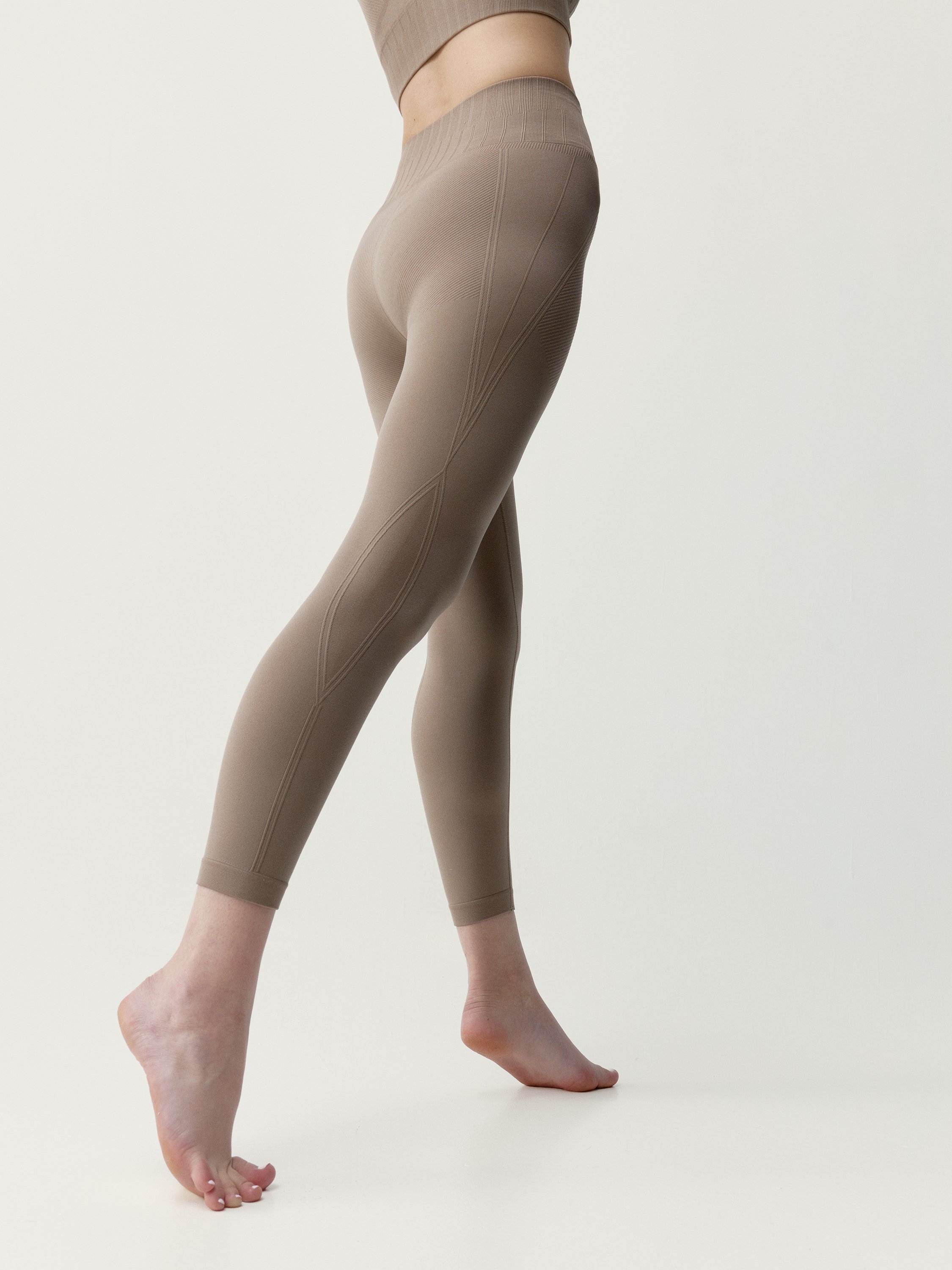 Seamless leggings BORN Brown