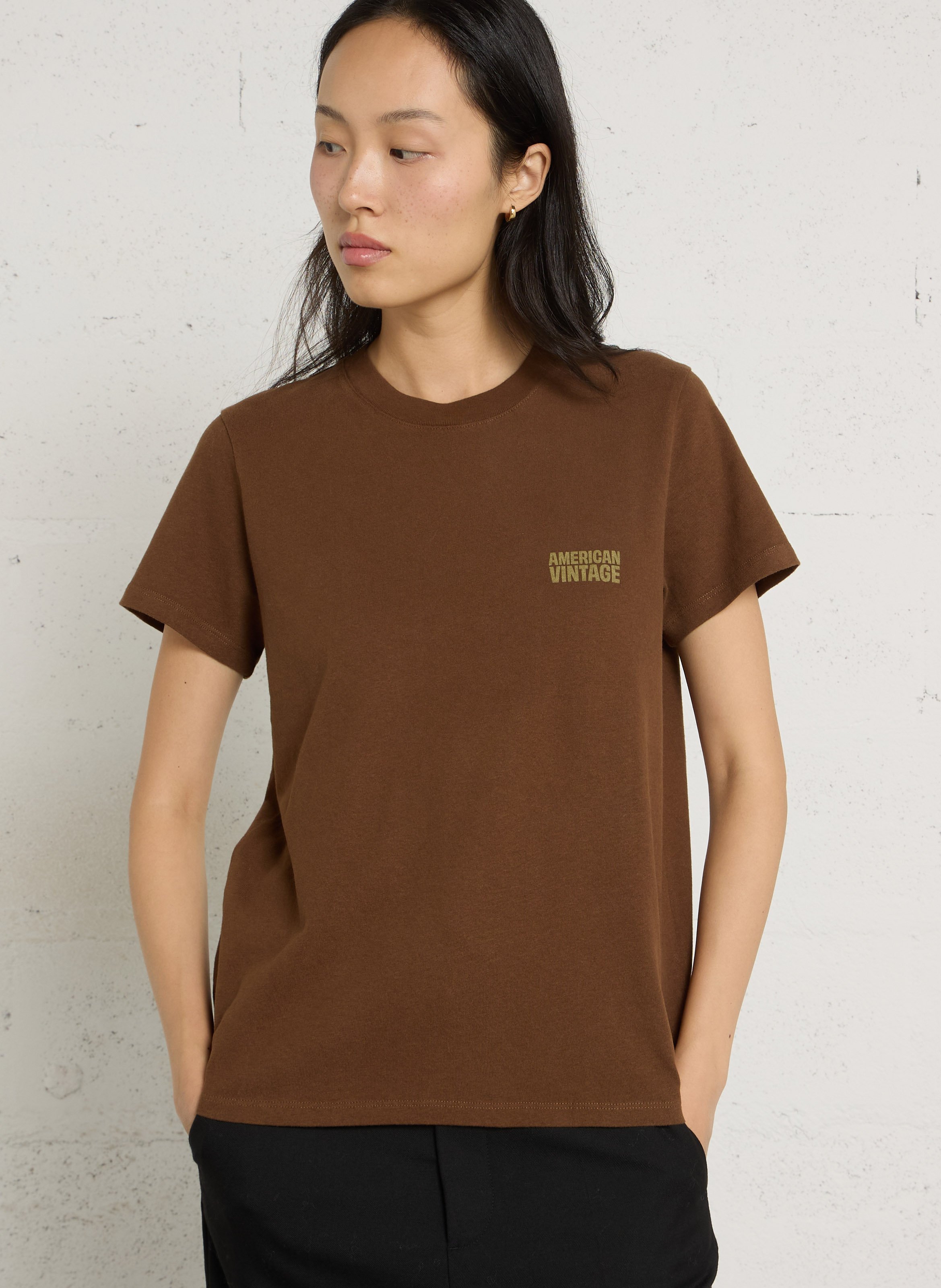 Gerade geschnittenes Rundhals-T-Shirt aus Baumwolle AMERICAN VINTAGE Braun