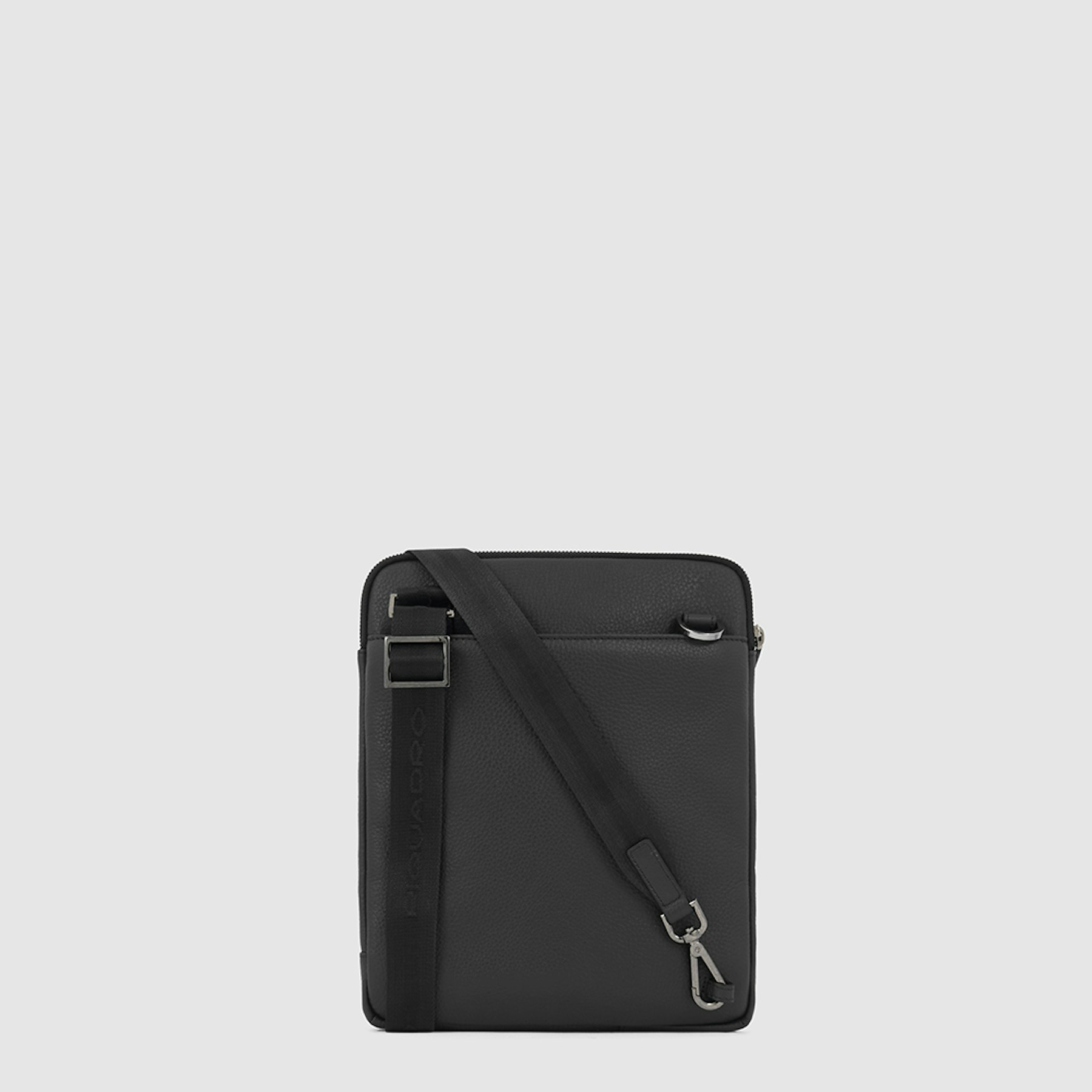 Leather bag PIQUADRO Black
