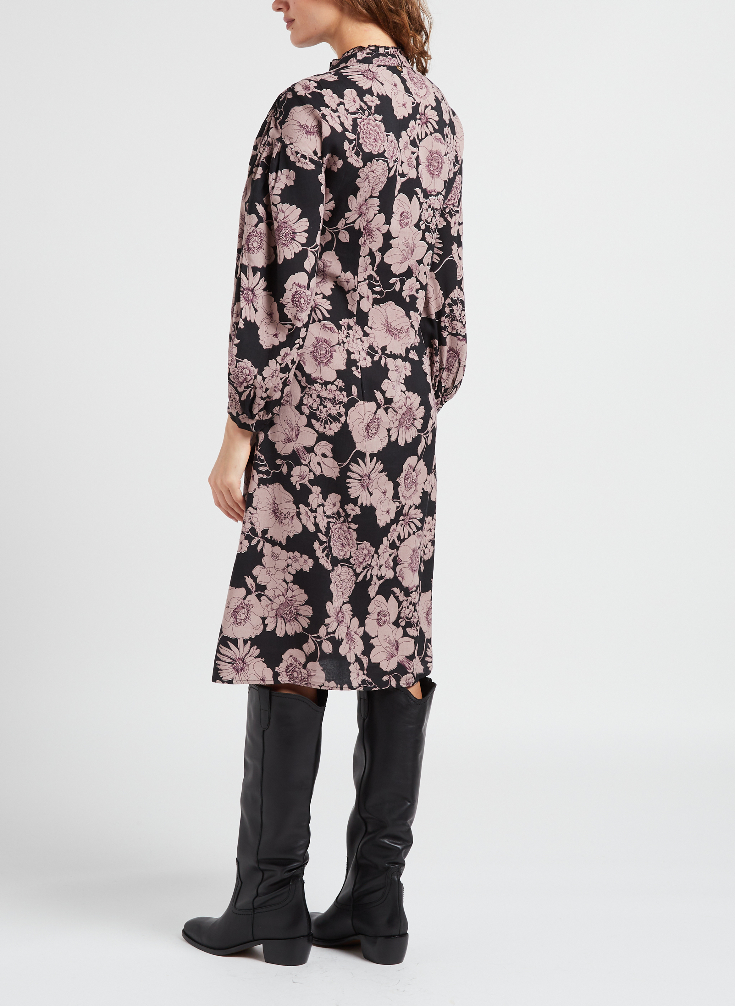 Robe mi-longue col rond à imprimé floral ANTIK BATIK Noir