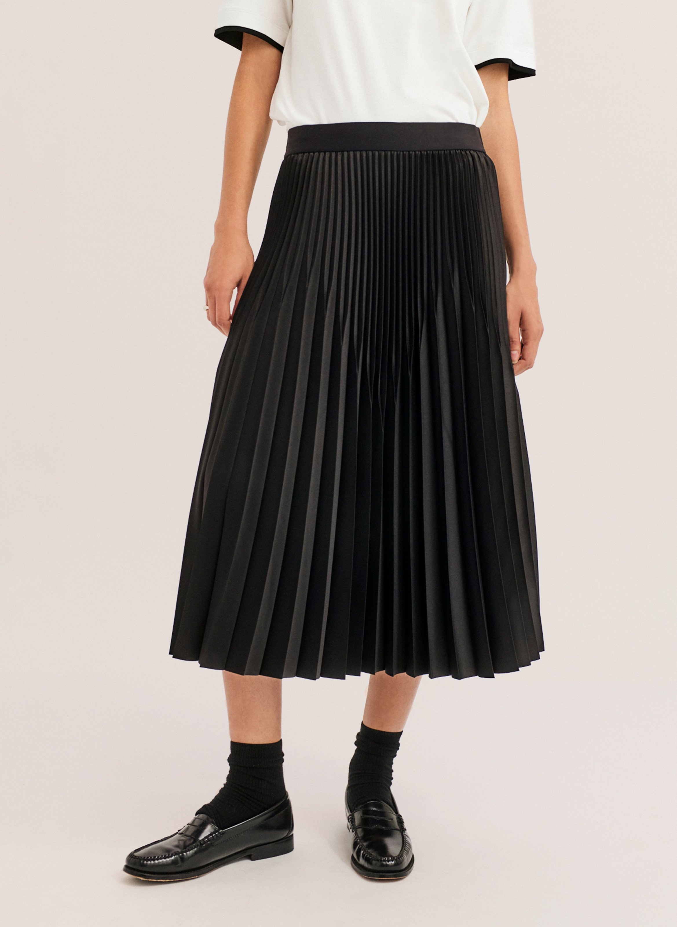Jupe midi plissée en satin  PABLO Zwart