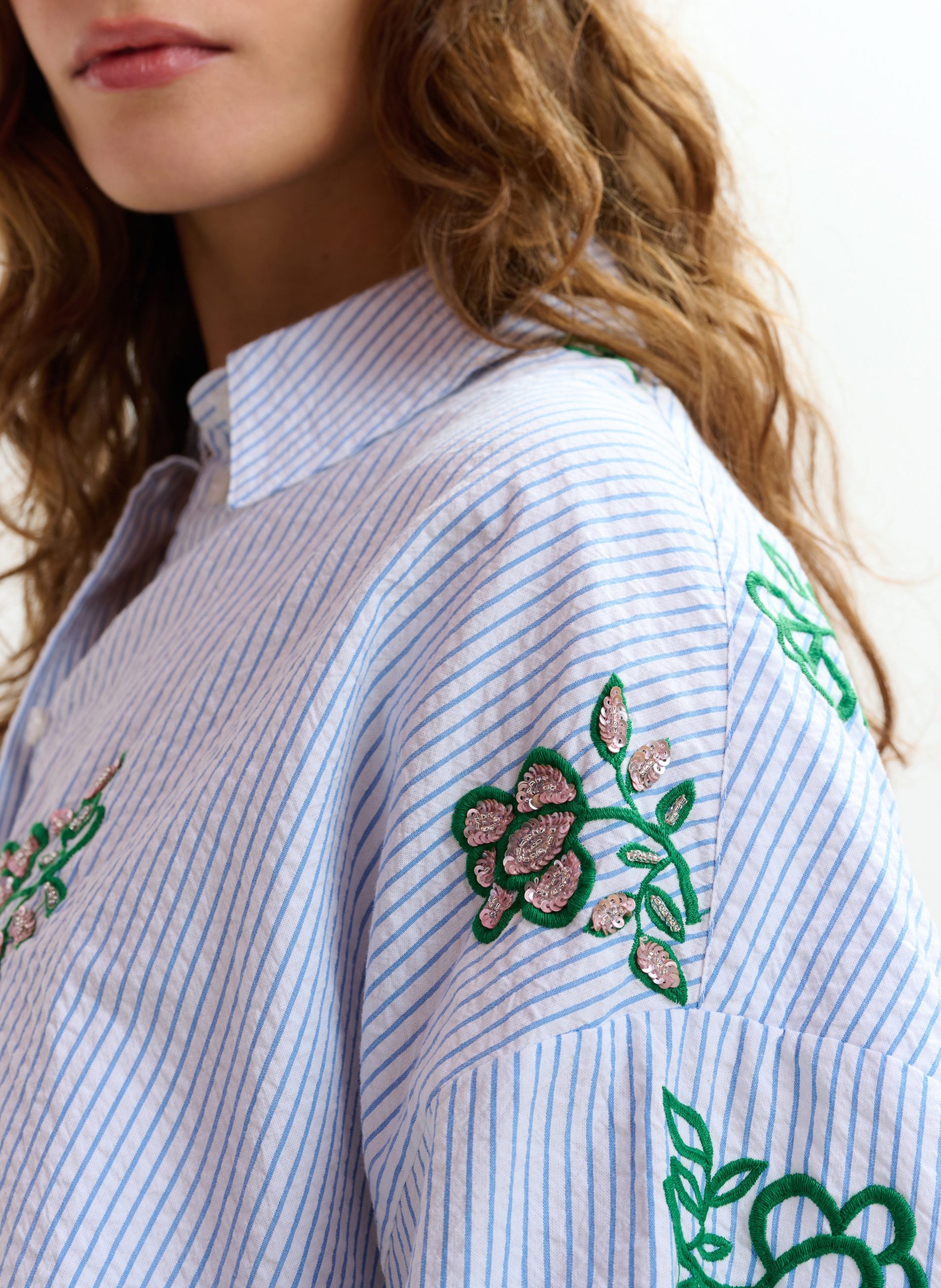 Oversized striped shirt with embroidery ESSENTIEL ANTWERP White