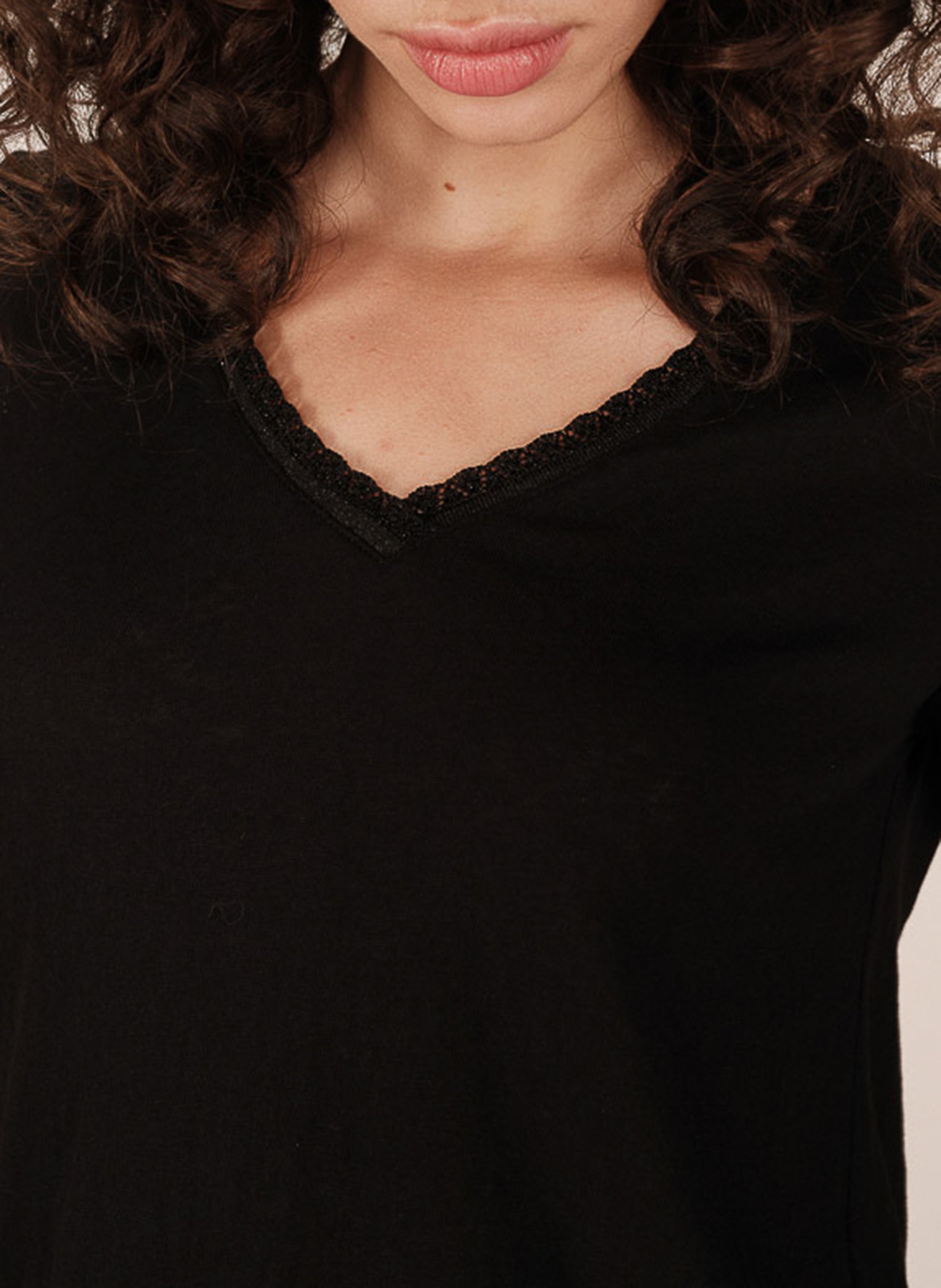 Tee-shirt col v en coton mélangé GRACE ET MILA Noir