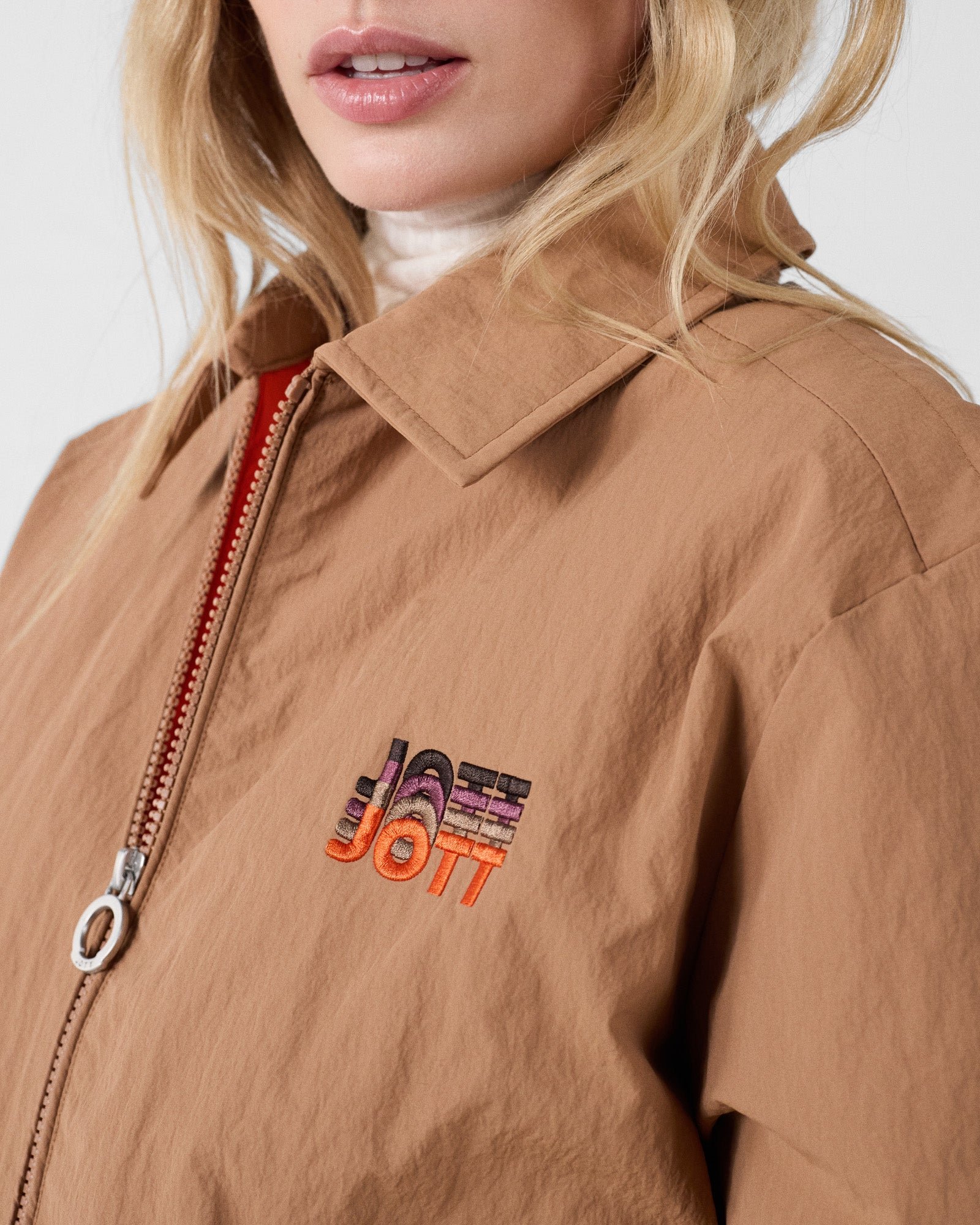 Bomber jacket JOTT Brown