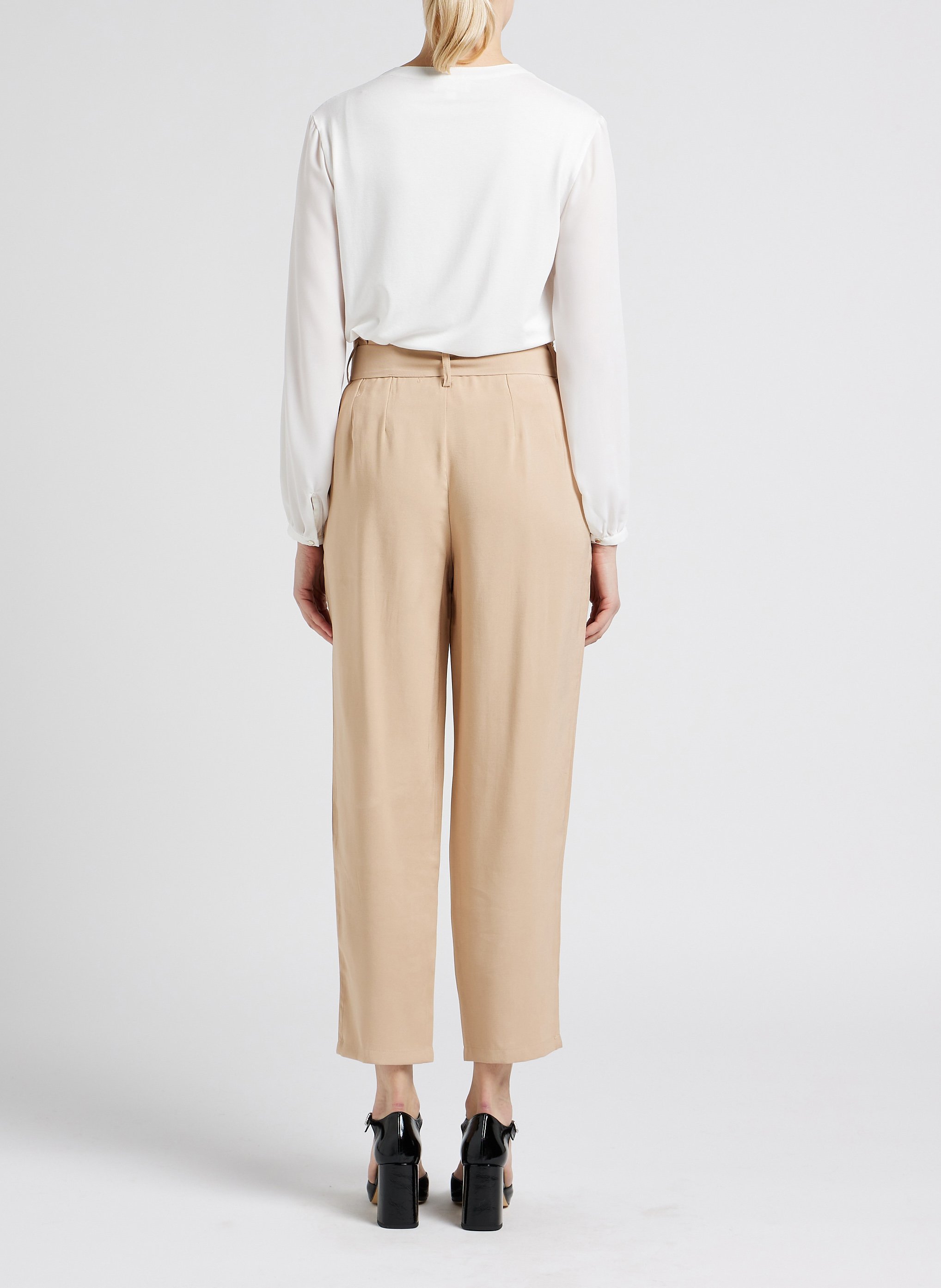 Straight-leg pleated pants VILA Beige