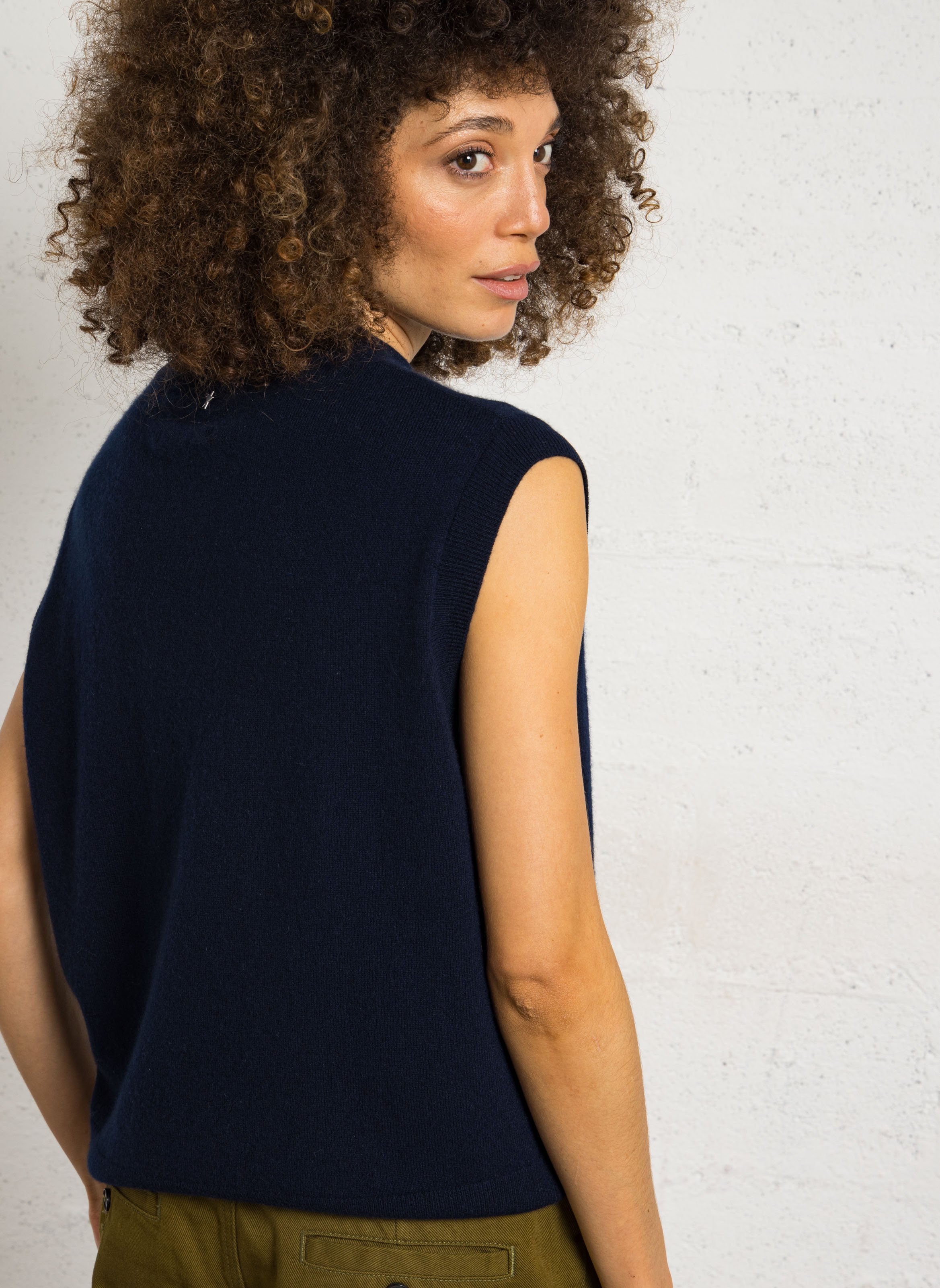 Ärmelloses Oversize-Pullover mit Rundhalsausschnitt aus Kaschmir SUD EXPRESS Blau