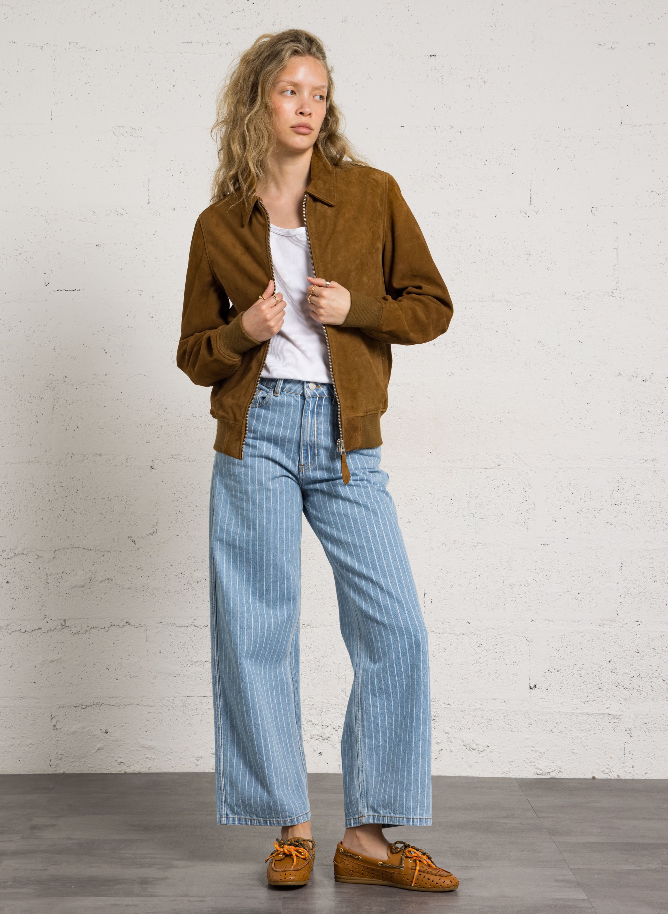 Gerade geschnittene Wildlederjacke mit Reißverschluss SCHOTT Rot