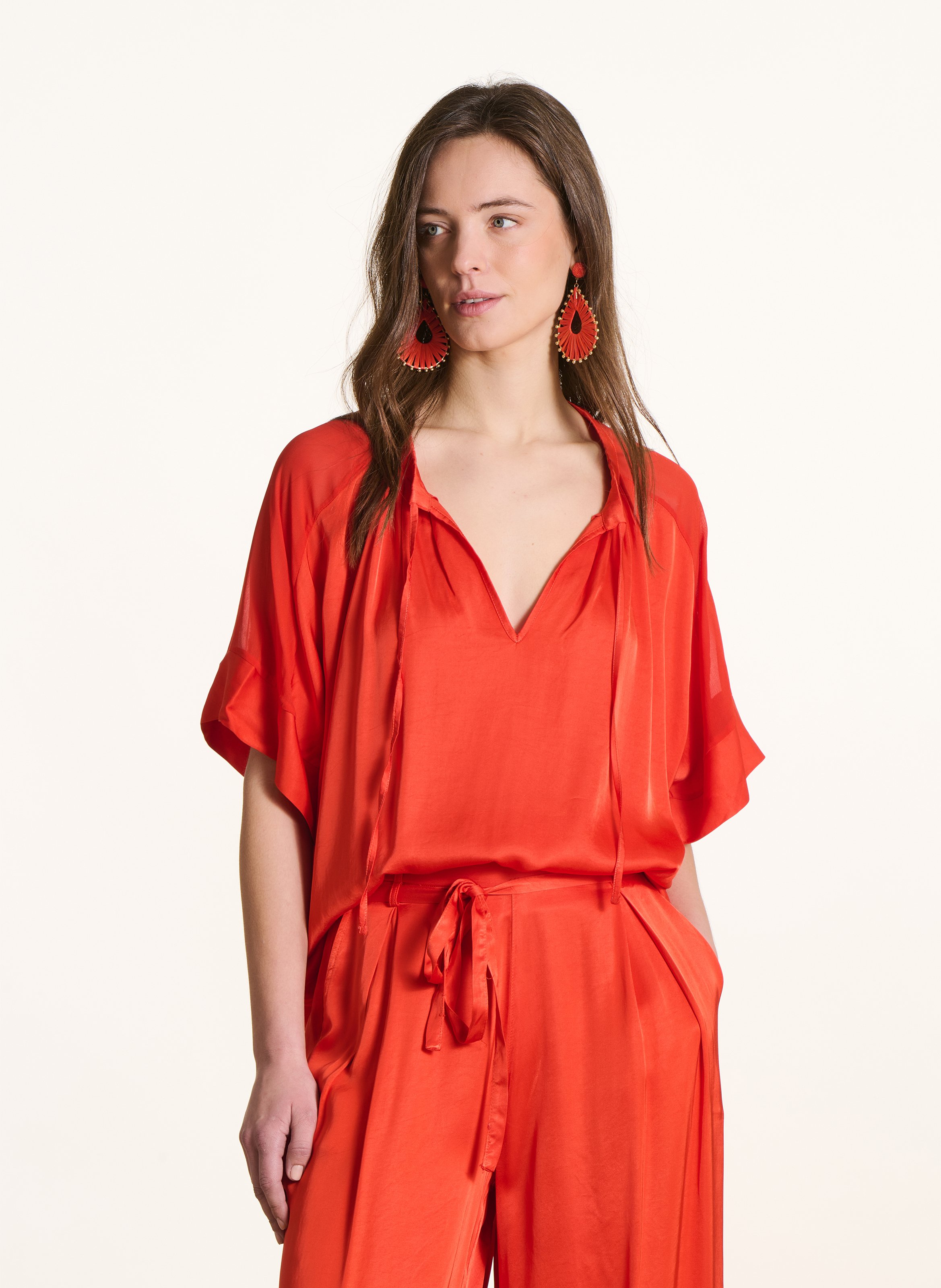 Ruimvallende blouse met Tunesische kraag LA FEE MARABOUTEE Roze