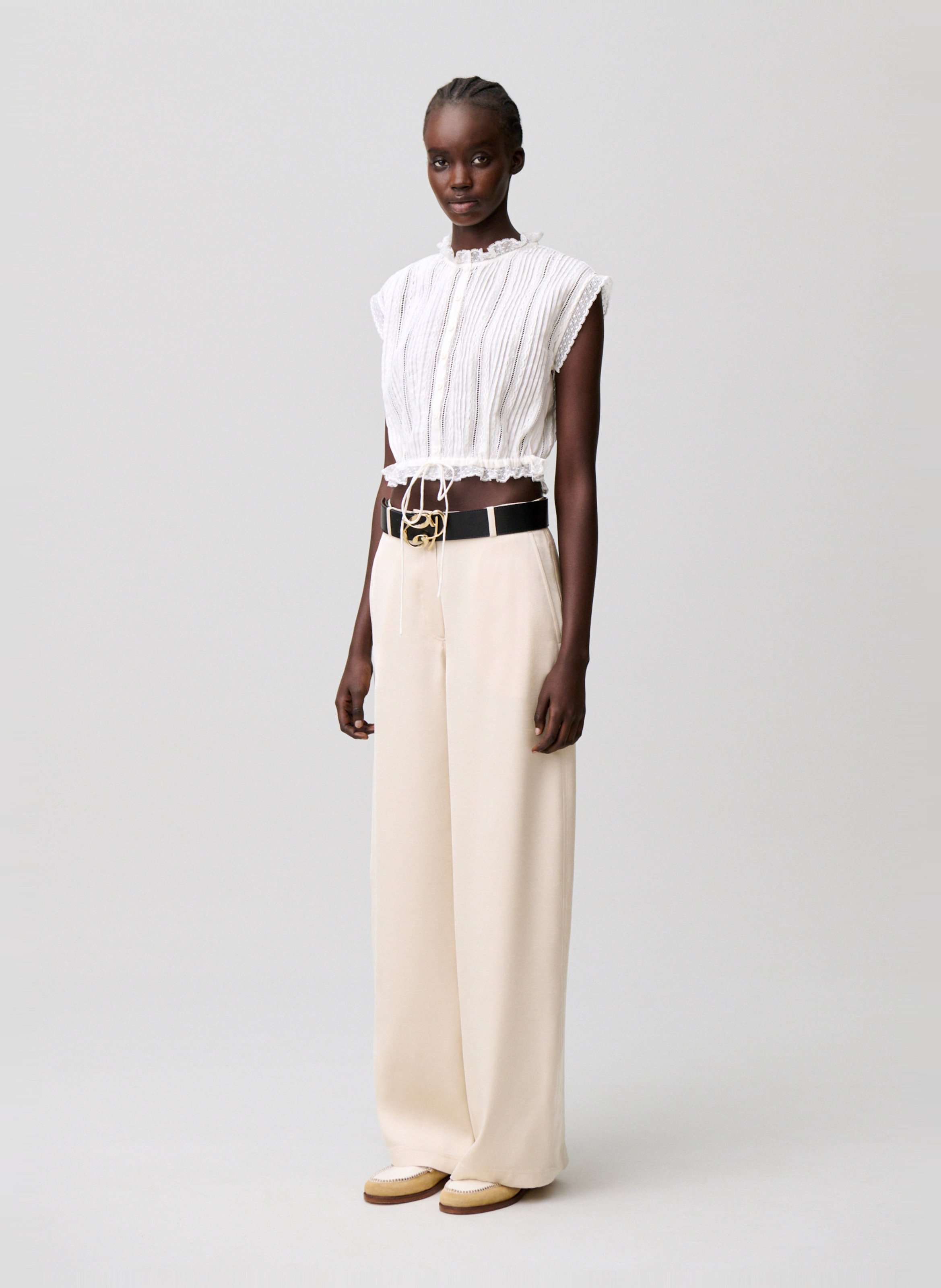 Korte top van kant met knopen CLAUDIE PIERLOT Beige