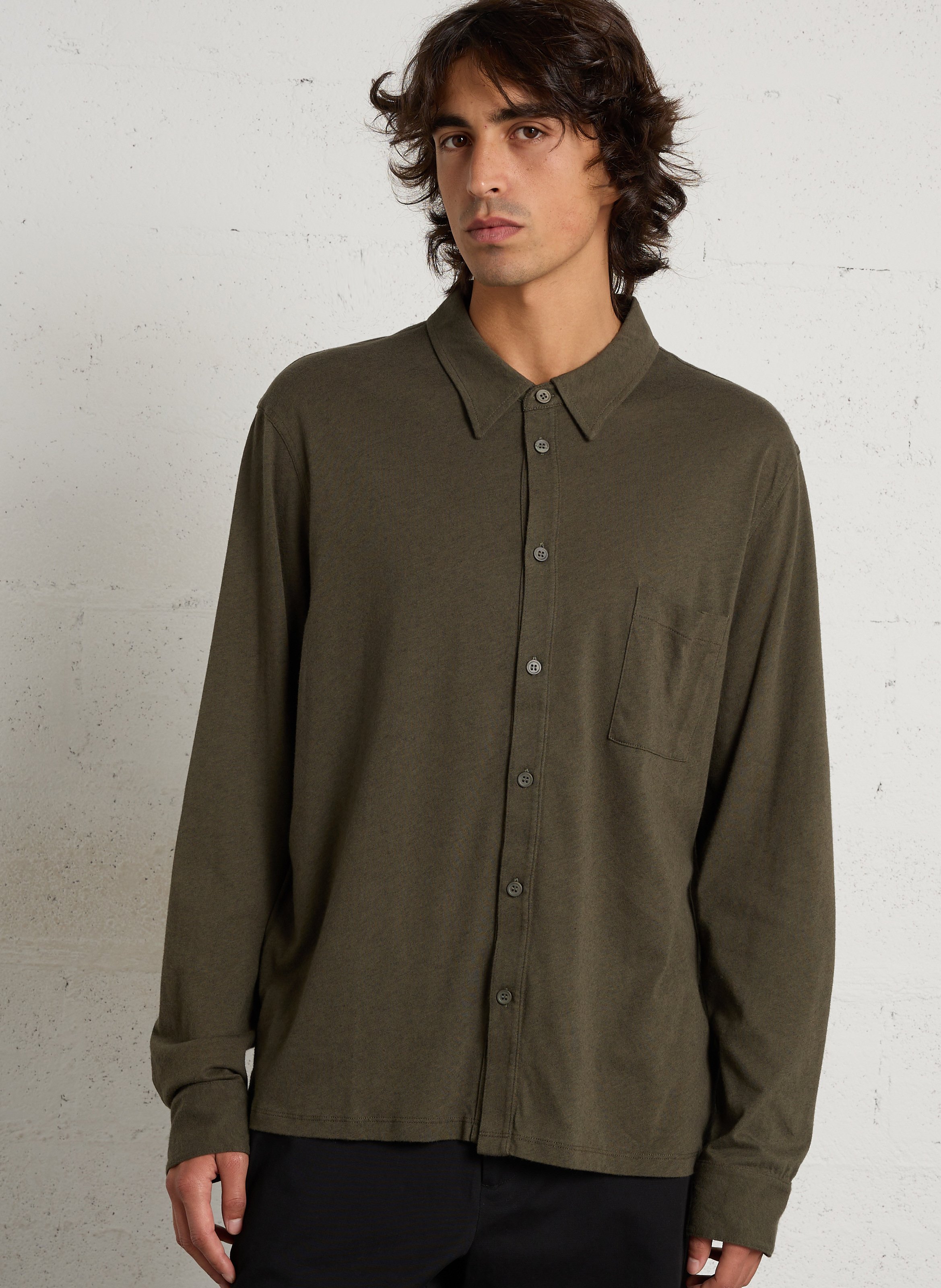 Chemise droite en coton et cachemire MAJESTIC FILATURES Noir