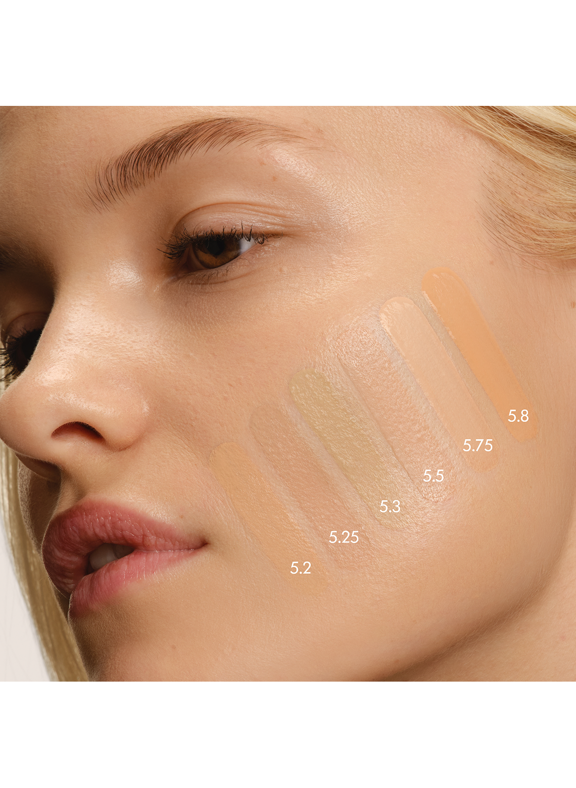 Fond de Teint Eclat Naturel Parfait ARMANI 5.2