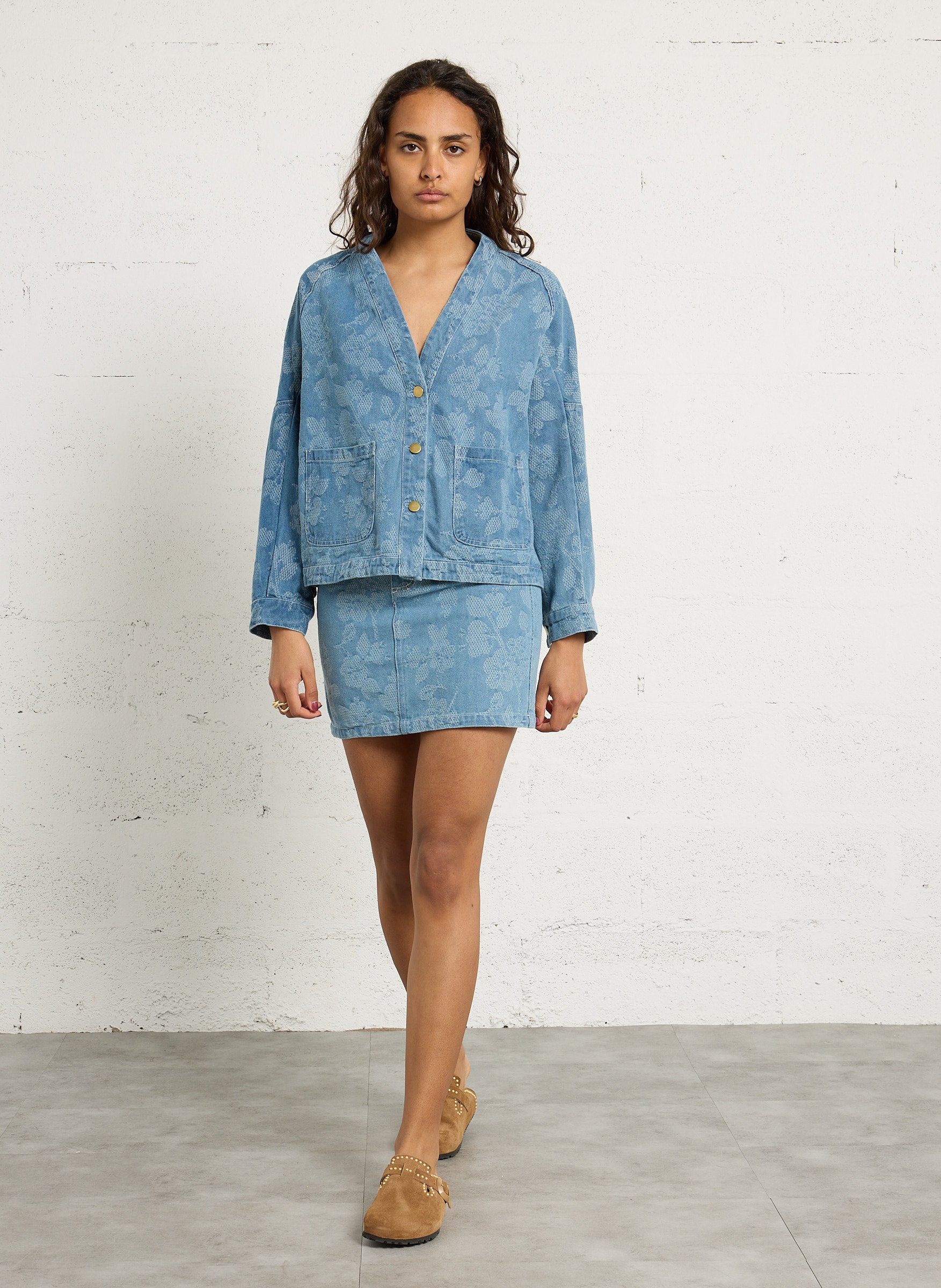 Recht jasje met V-hals | katoenblend THE KORNER Blauw