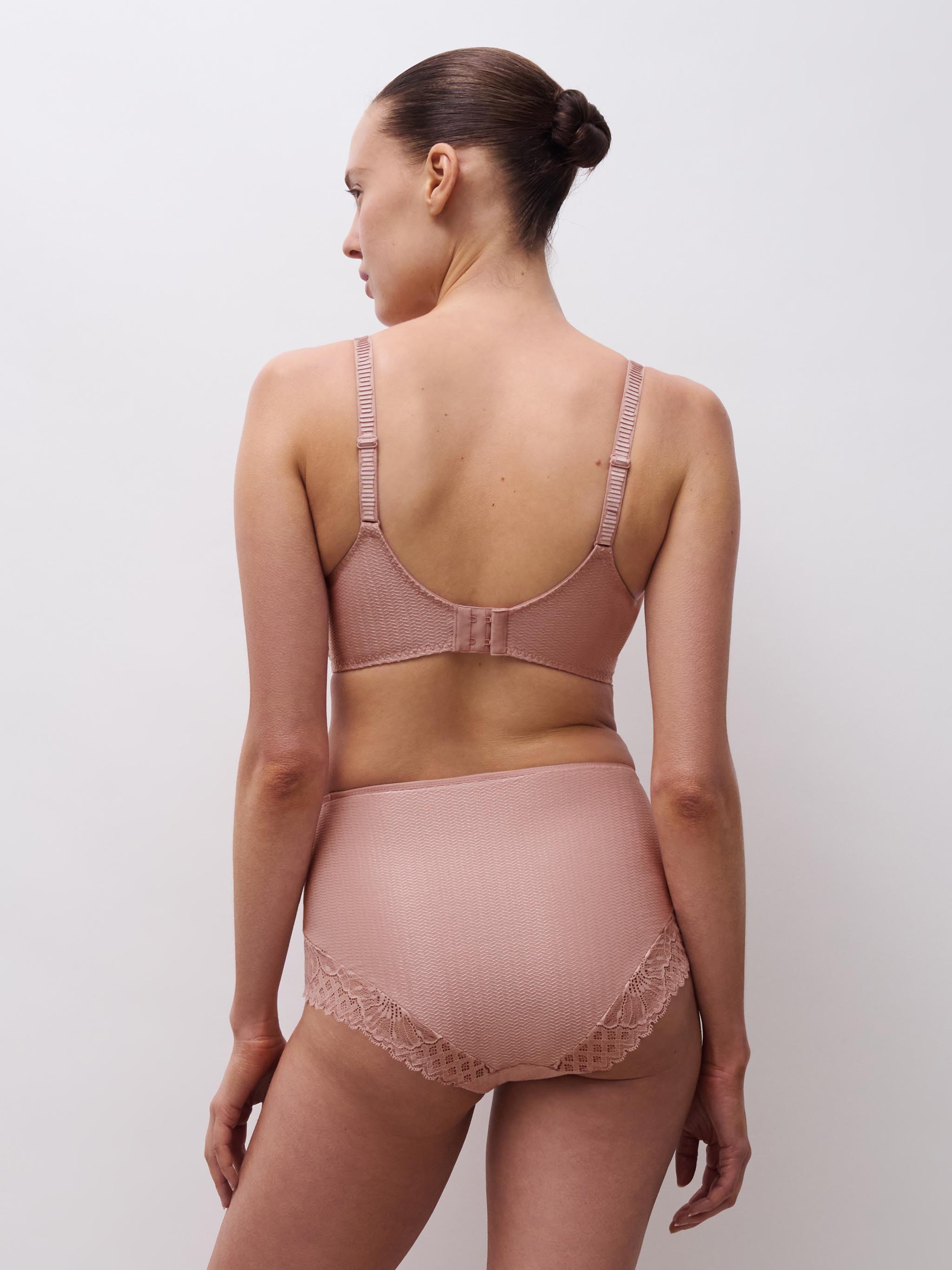 High-waisted lace panties CHANTELLE Pink