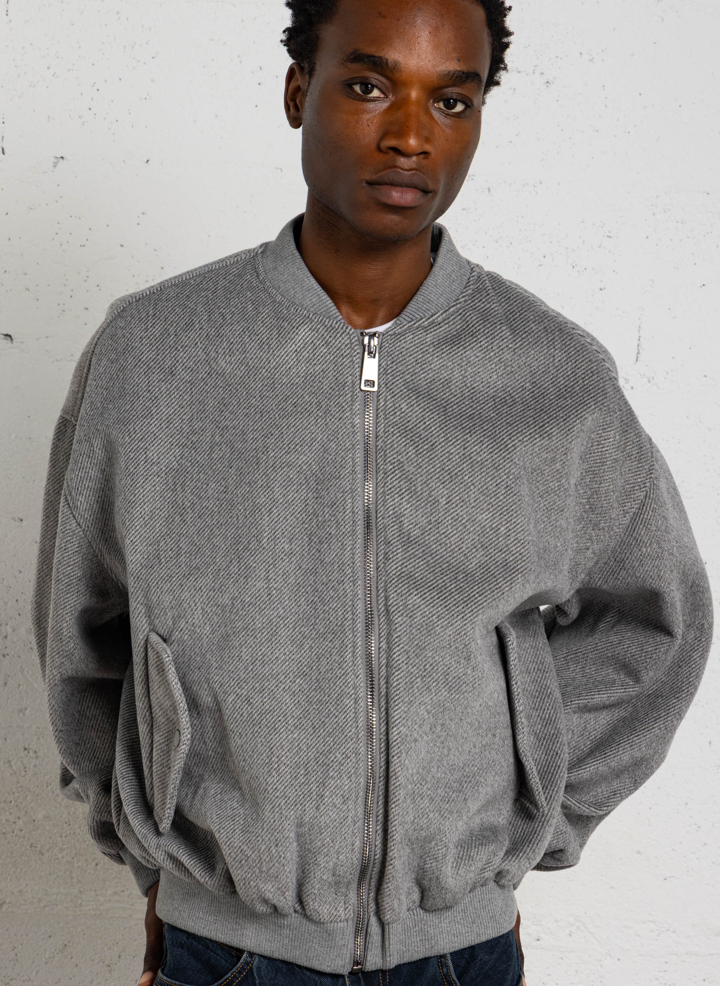 Gerade geschnittene Bomberjacke mit Teddykragen IMPERIAL Grau
