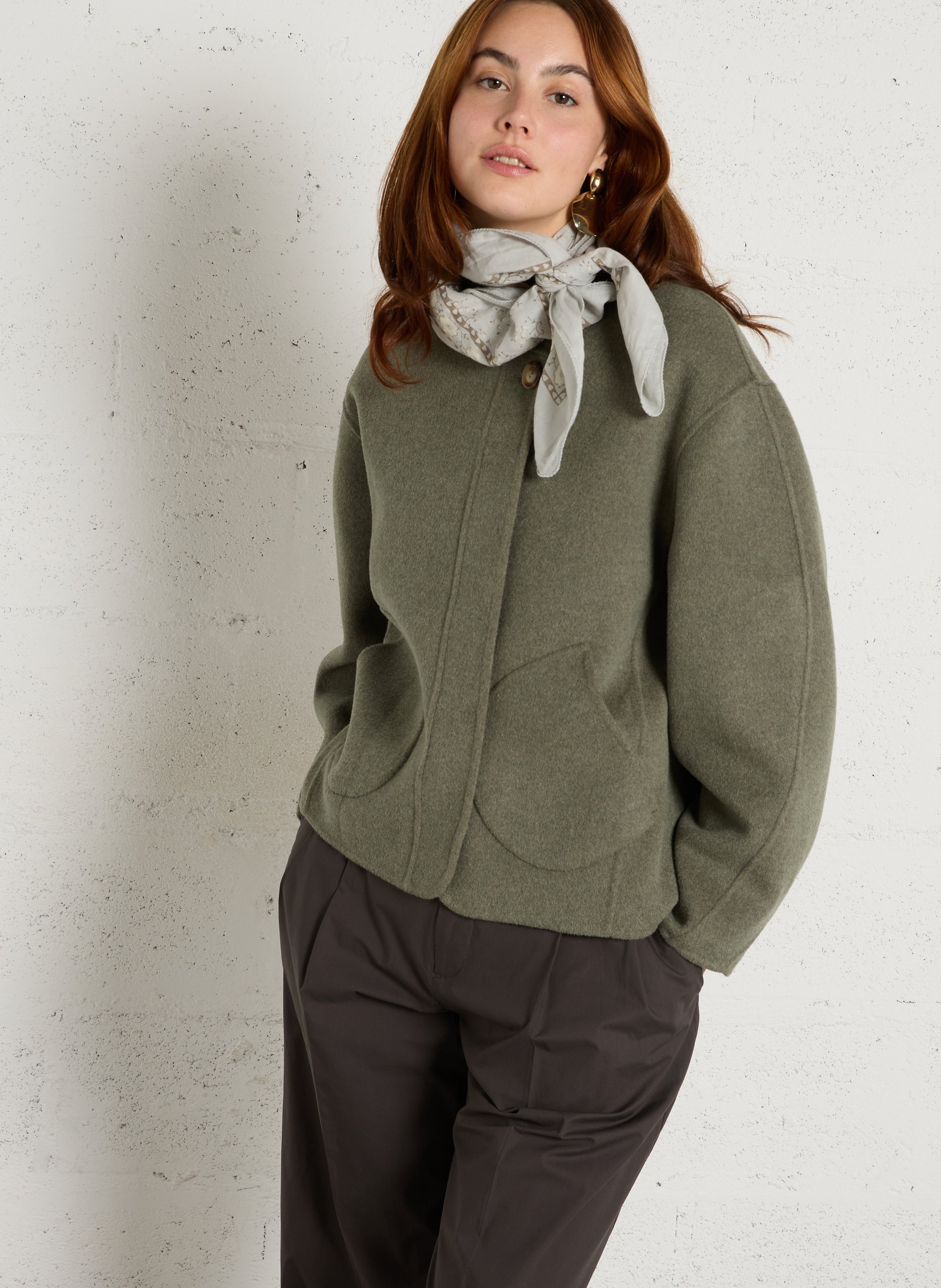 - 86 x 182 cm. SOEUR