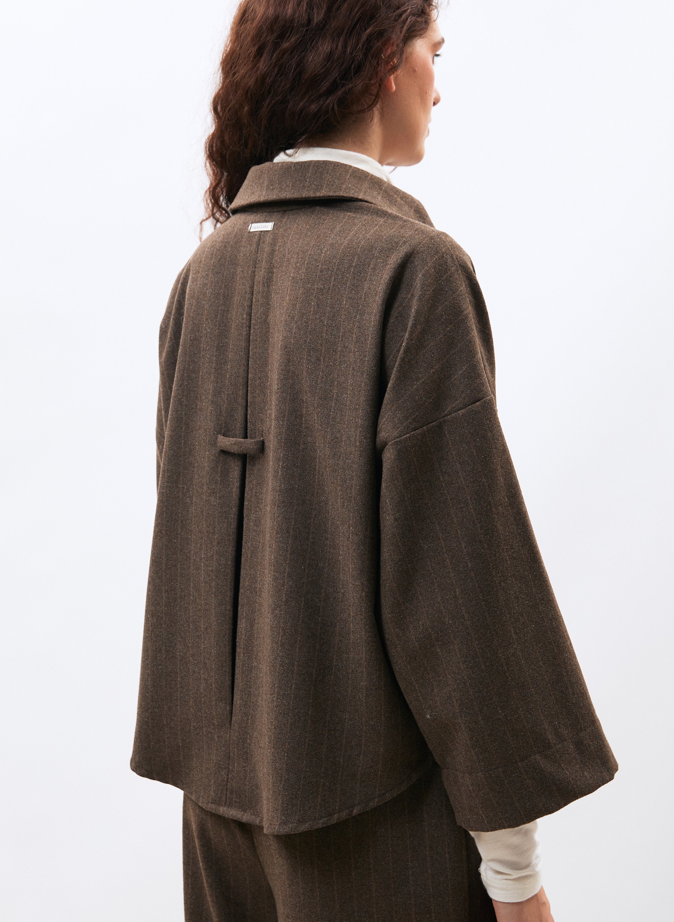 Chemise ample col V à rayures HUMILITY Marron
