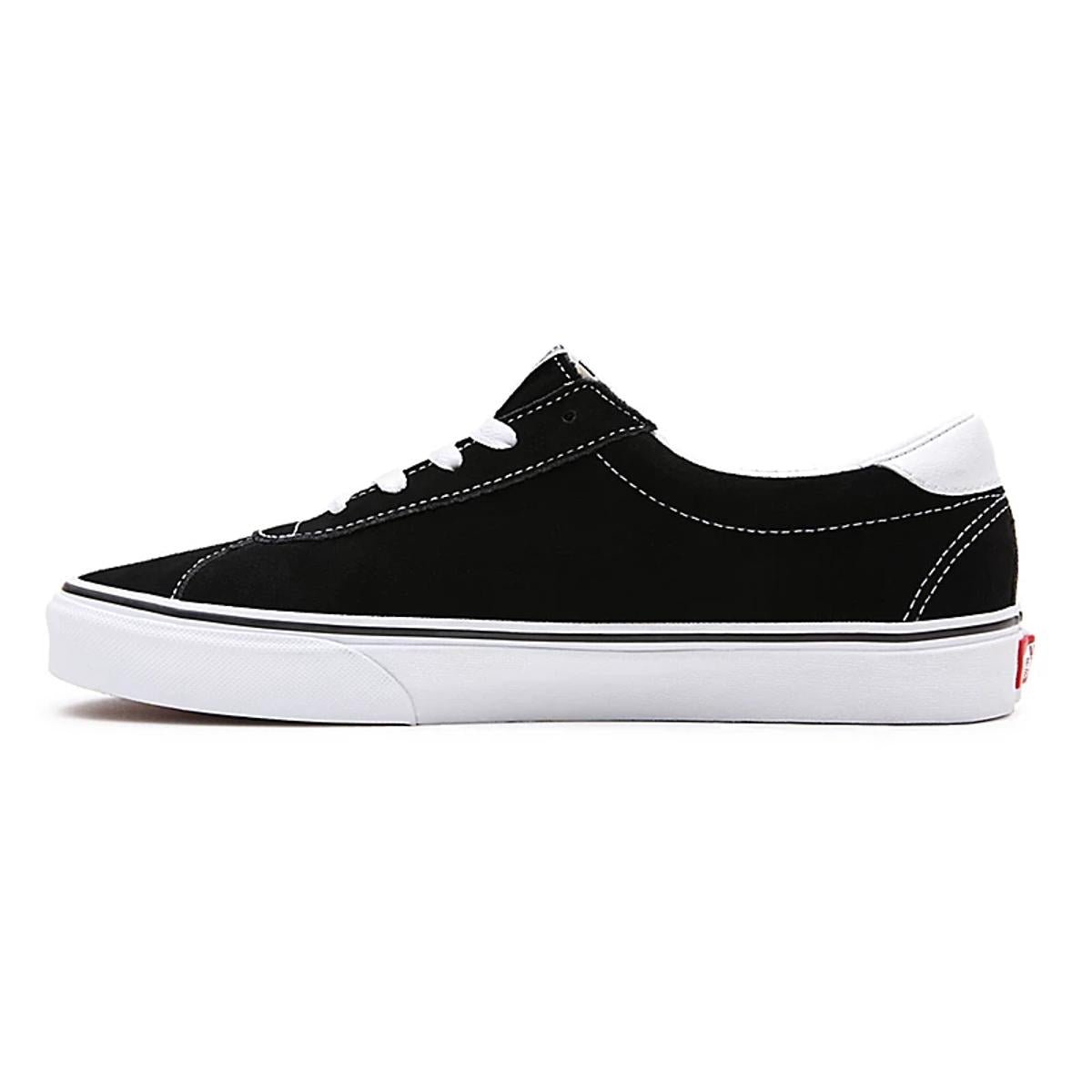 Low-top sneakers VANS Black