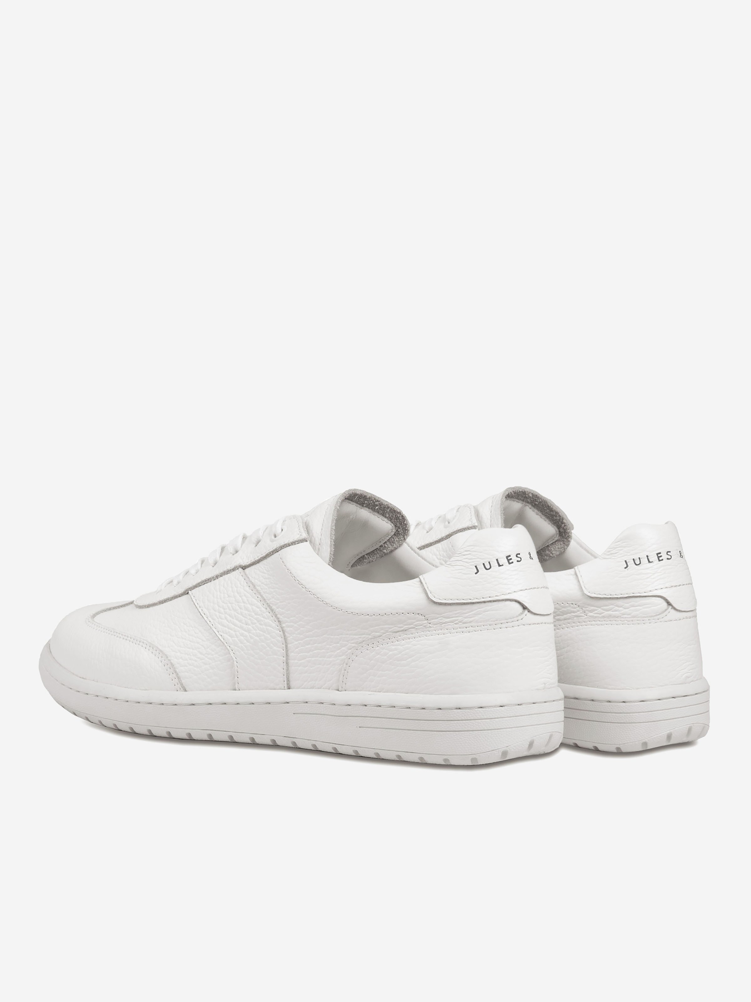 Grained leather Lucas tennis shoes JULES & JENN White