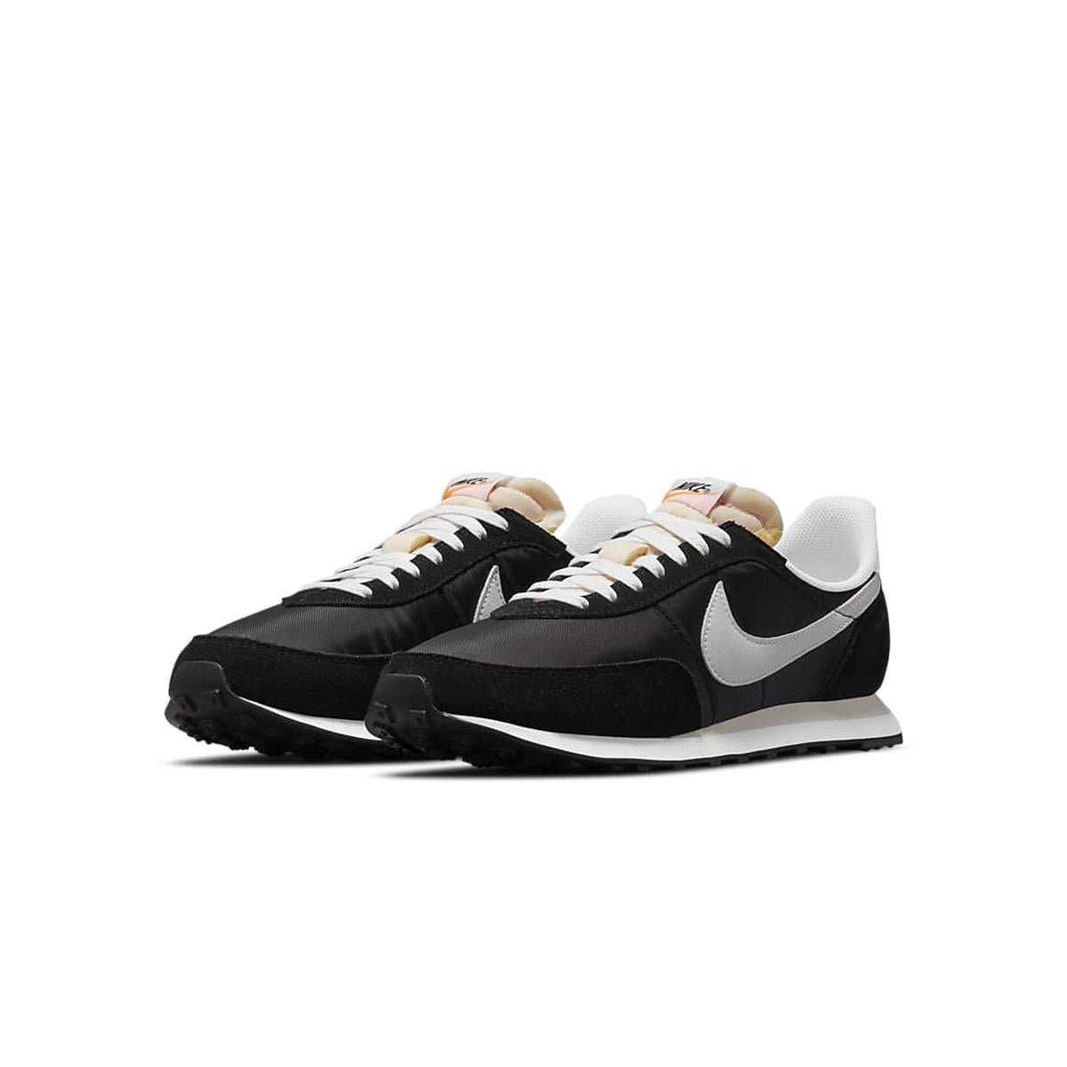 Low-top sneakers NIKE Black