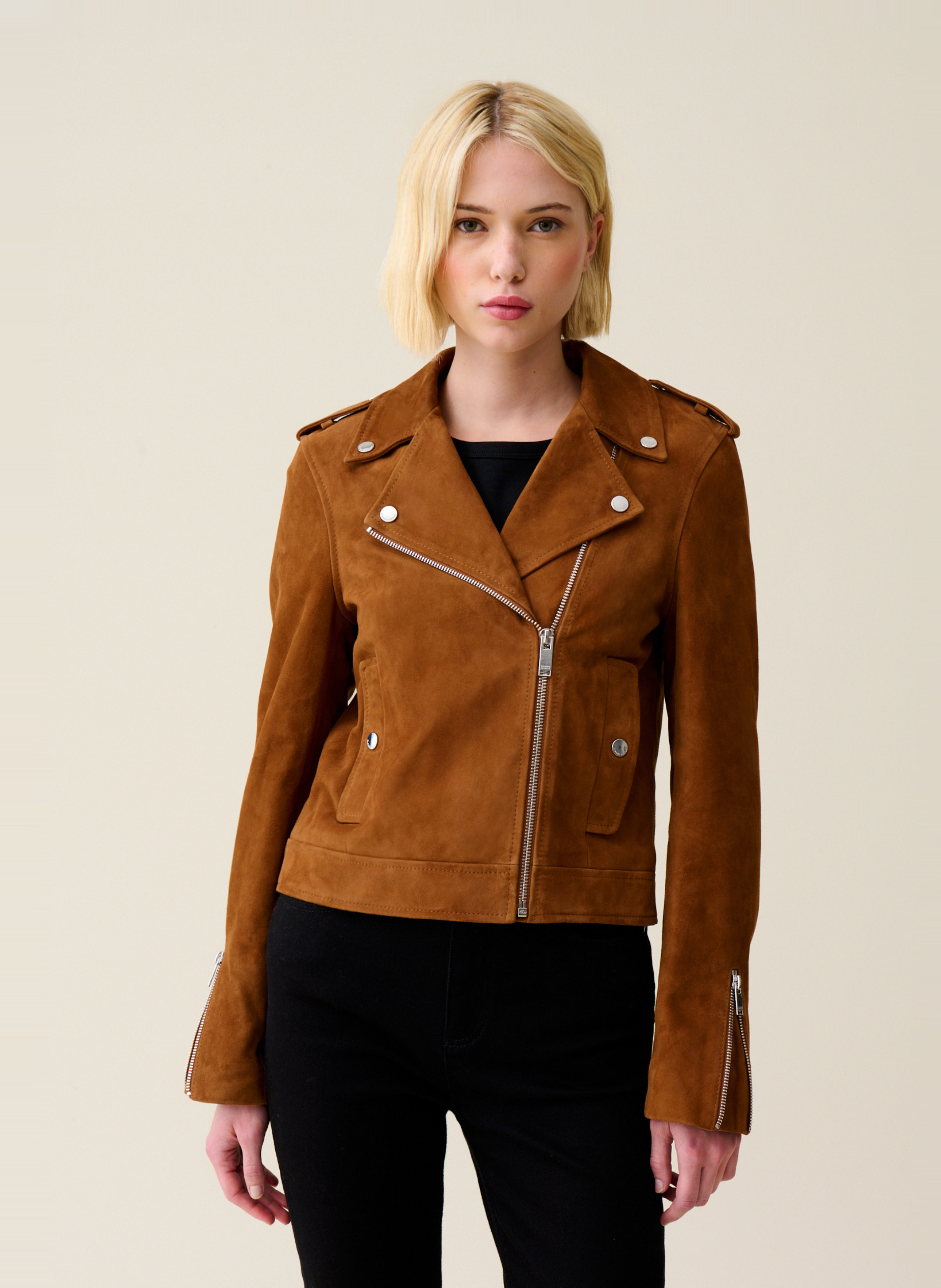Claudie Pierlot Perfecto Vetement Veste Courte En Cuir Velours