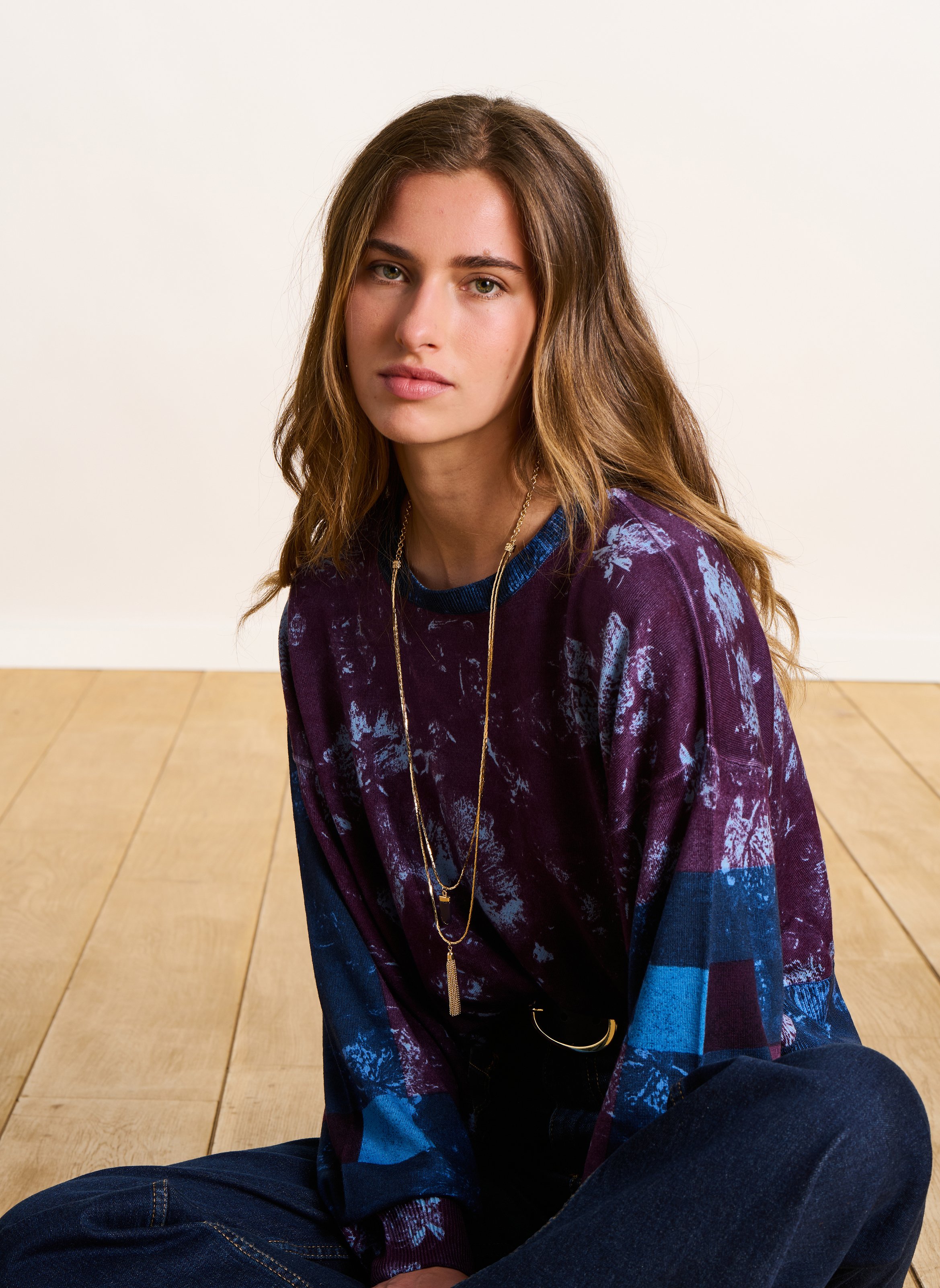 Kurzer weiter Wollpullover mit Muster LA FEE MARABOUTEE Violett