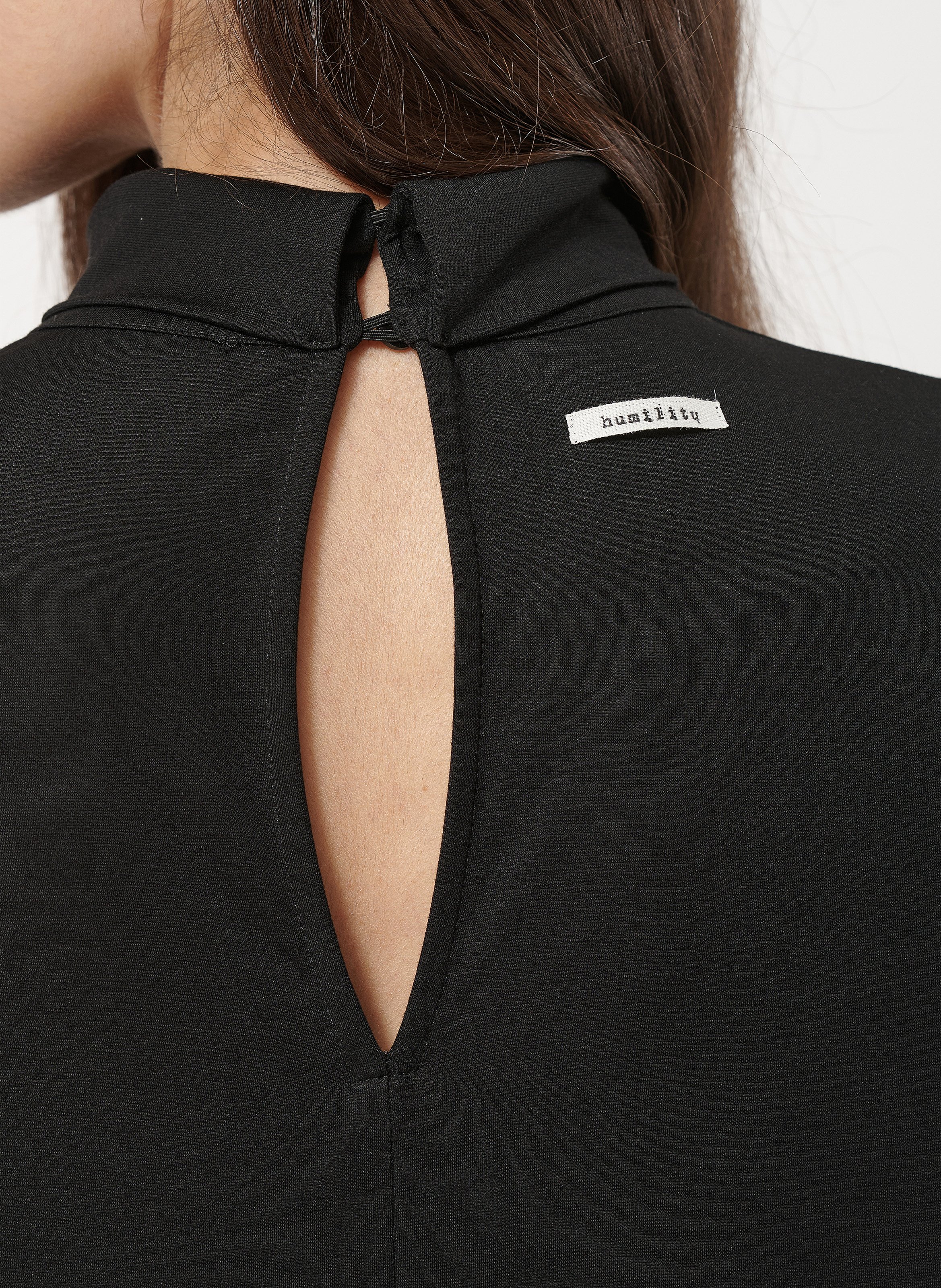 Robe asymétrique à col montant  HUMILITY Noir