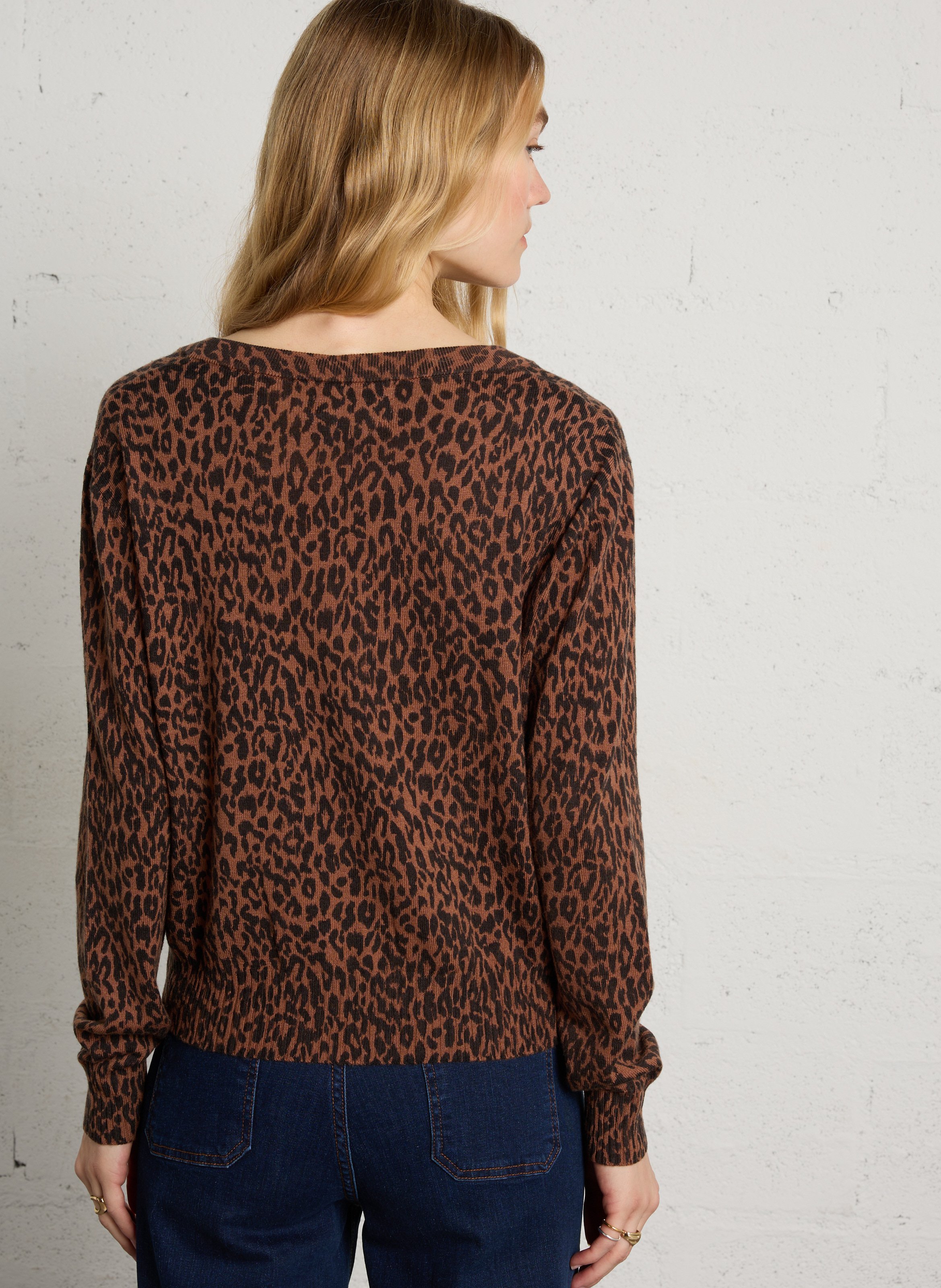 Gerader bedruckter Wollmix-Cardigan LEON & HARPER Braun