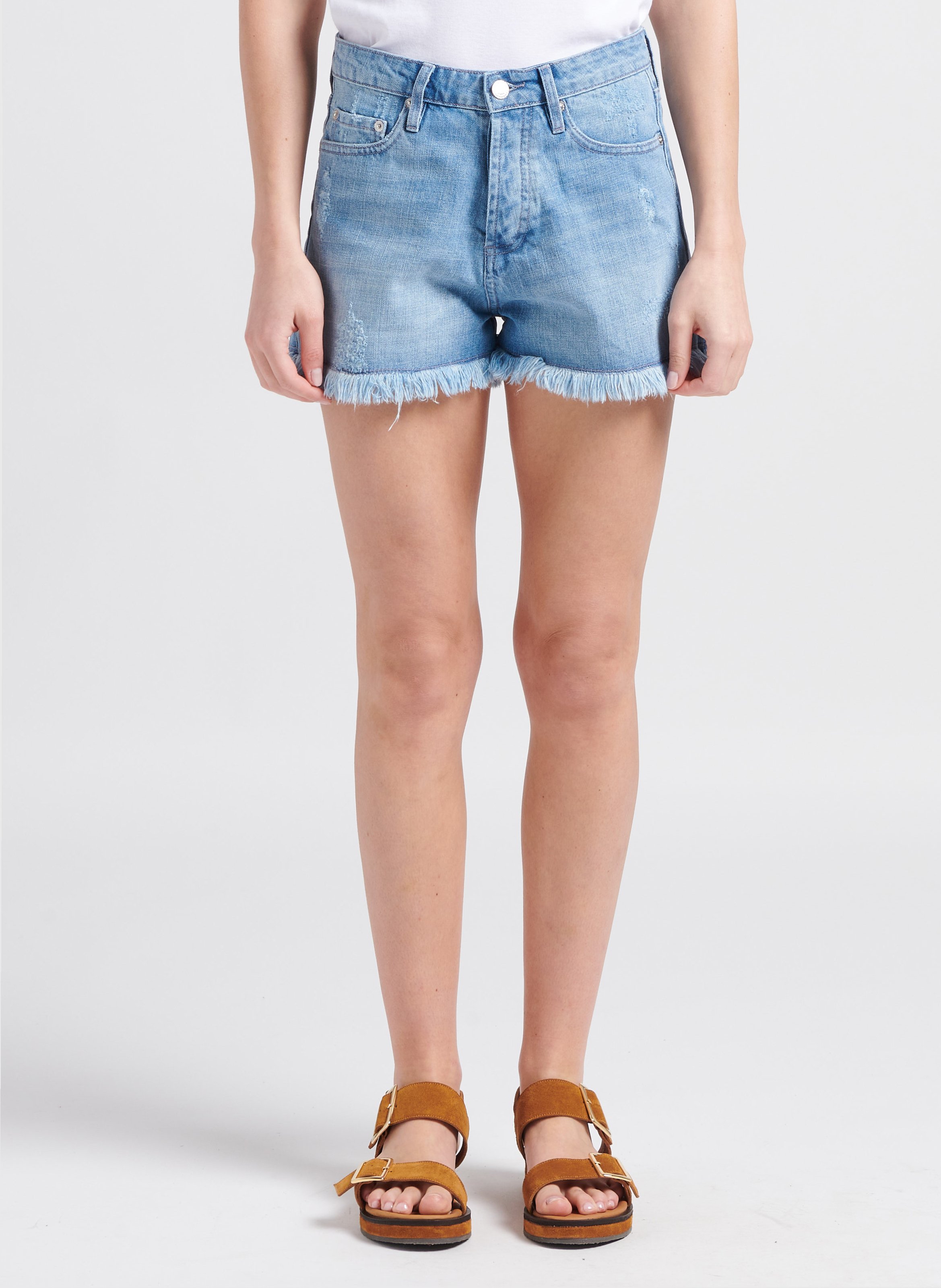 Cropped Denim Shorts With Rawedge Hems Bleach Berenice Women Place des Tendances