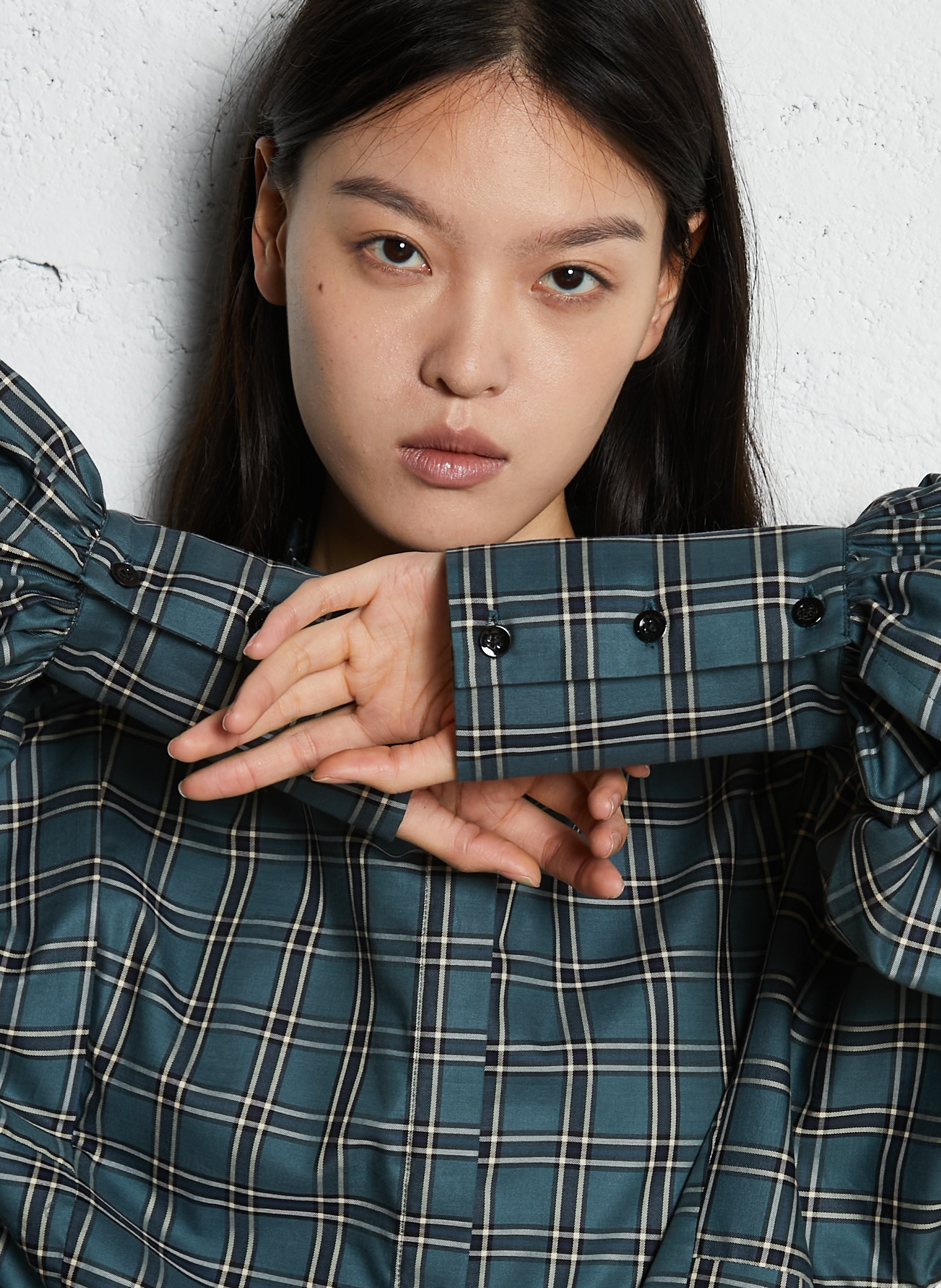 Round neck checkered button-up blouse V DE VINSTER Blue