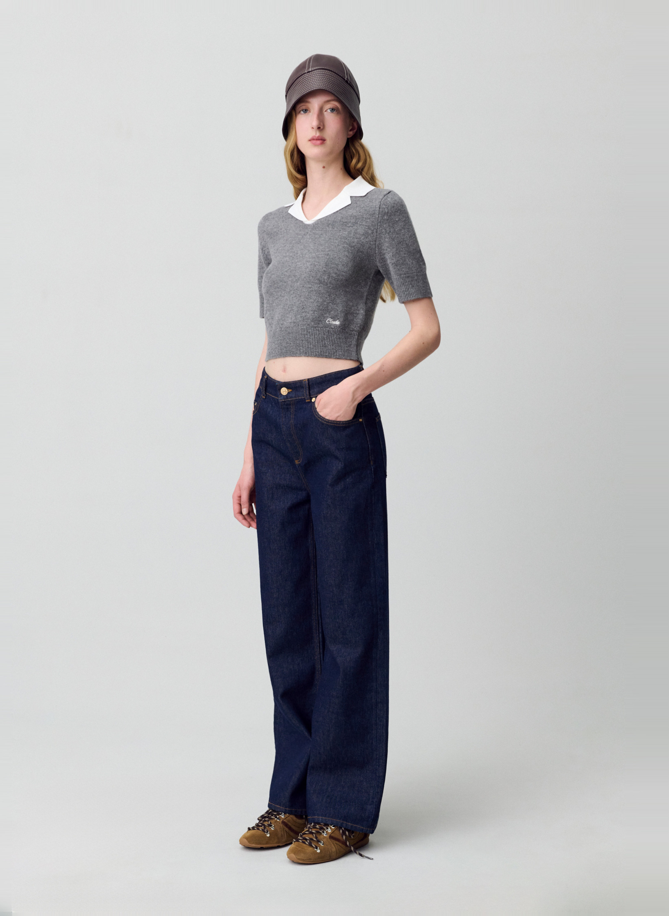 Top court col tailleur en laine mélangée
Short tailored collar top in blended wool CLAUDIE PIERLOT Grey