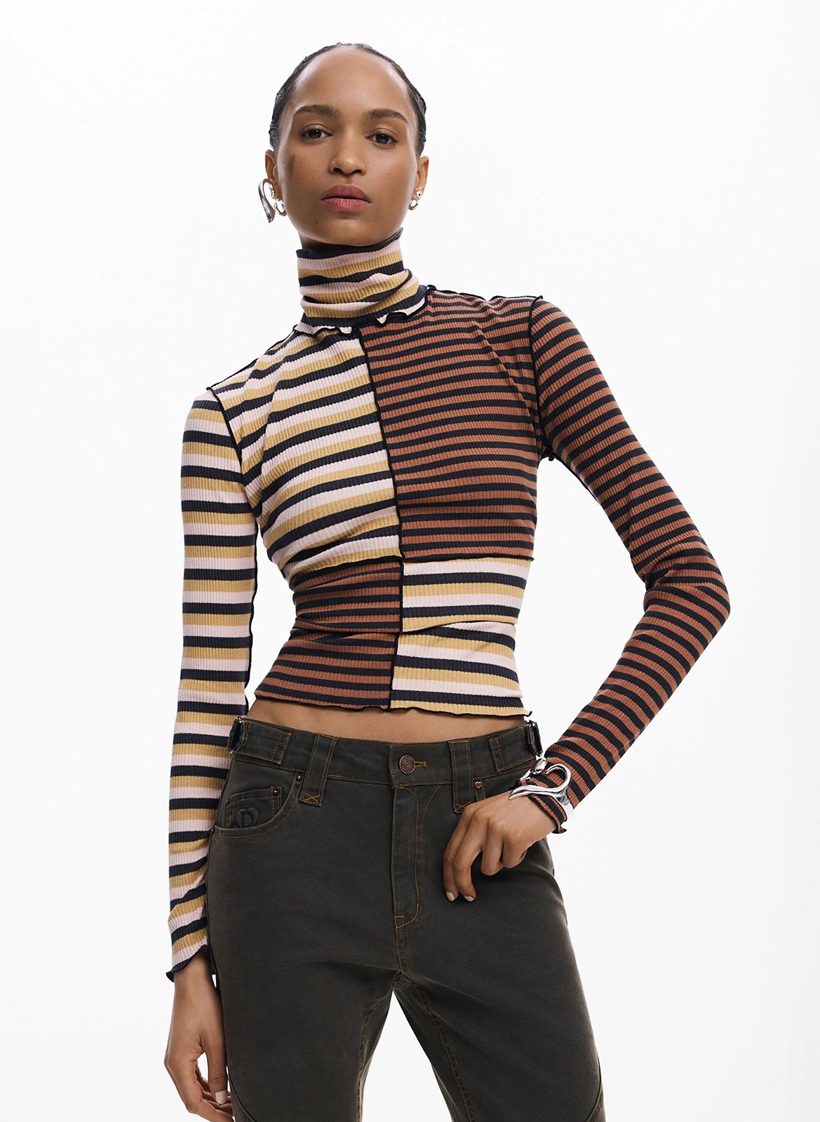 Tee-shirt col roulé en coton mélangé DESIGUAL Marron