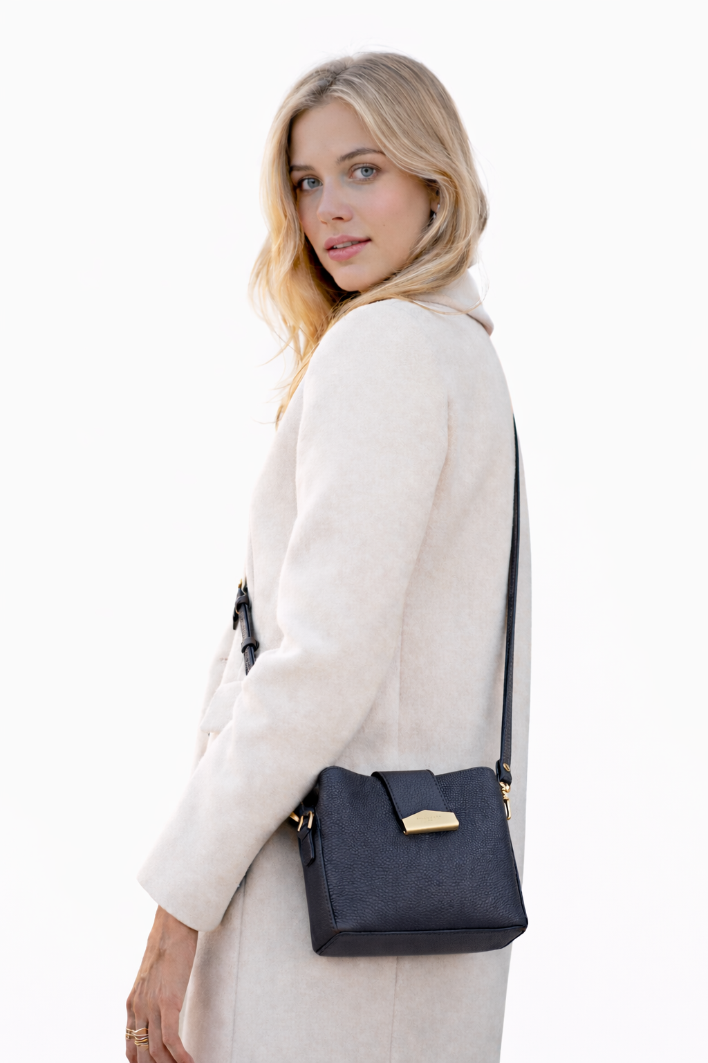 Calfskin leather shoulder bag Blue