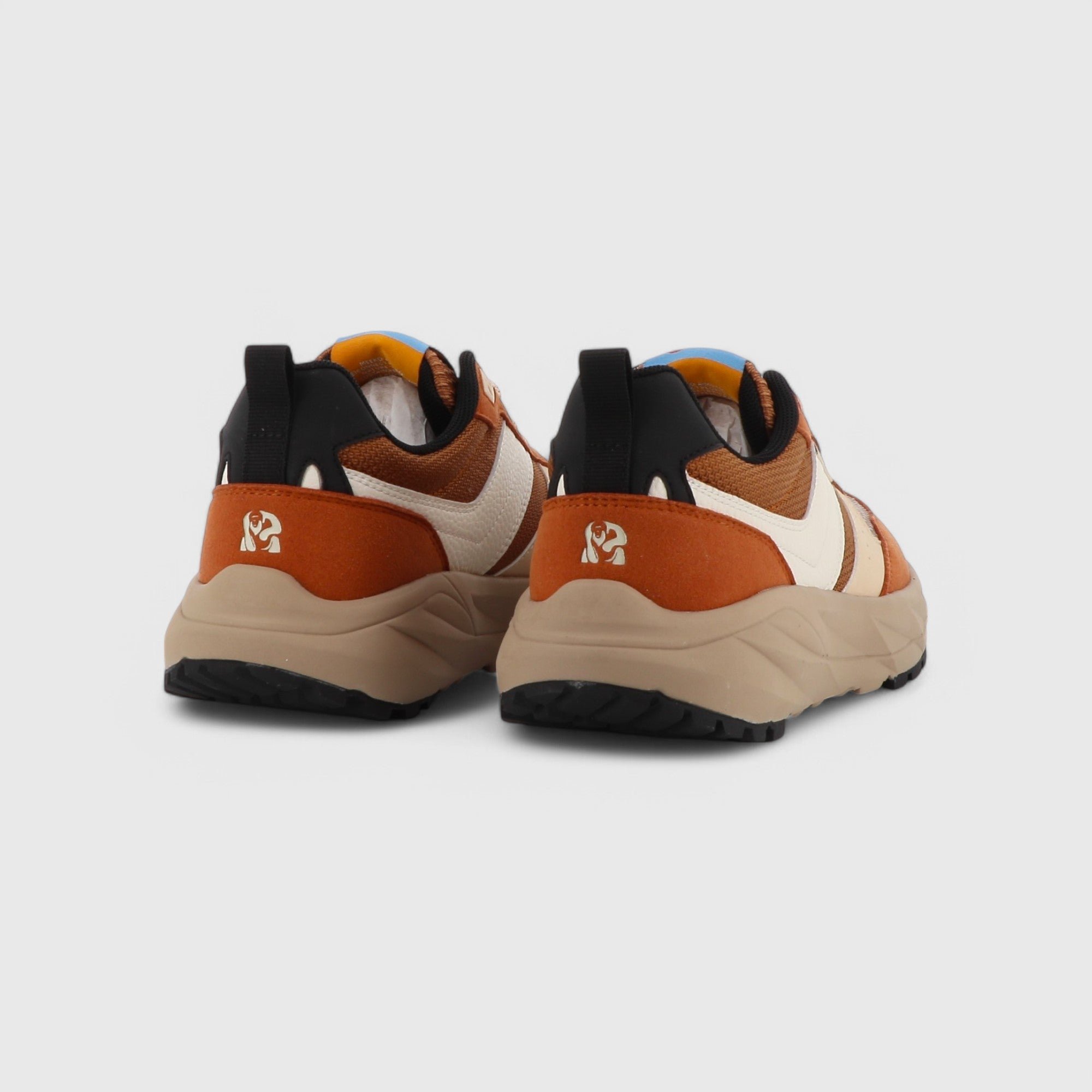 Baskets techniques et durables MEEKO Marron