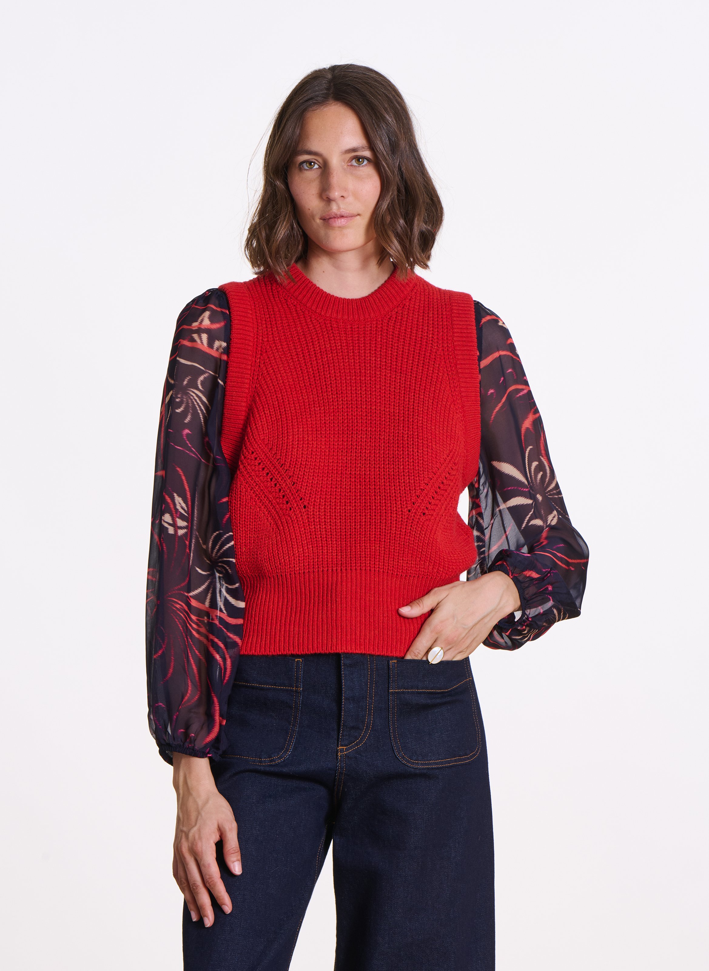 Kurzärmliger Pullover mit Rundhalsausschnitt LA FEE MARABOUTEE