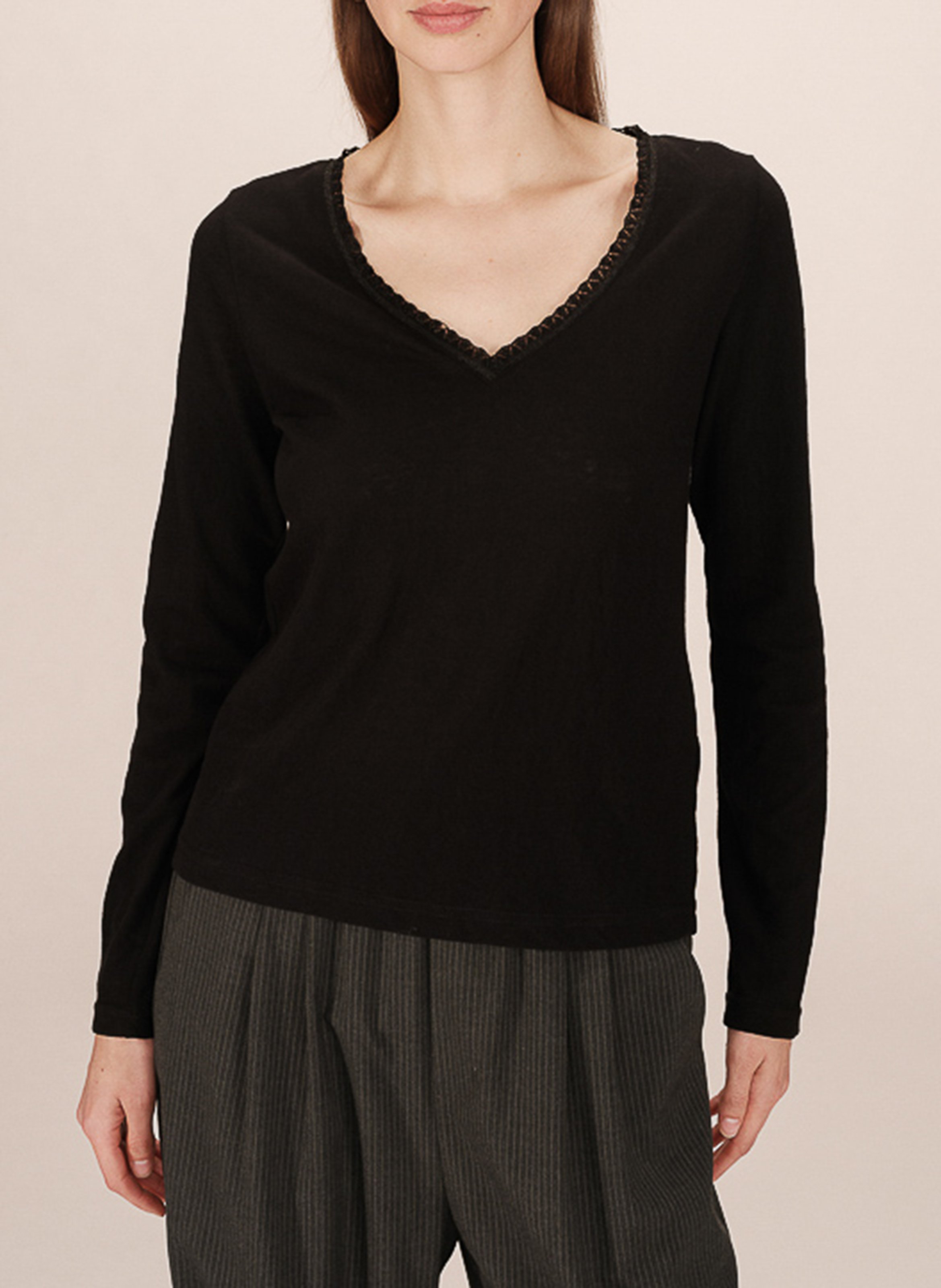 Pull col v  GRACE ET MILA Noir