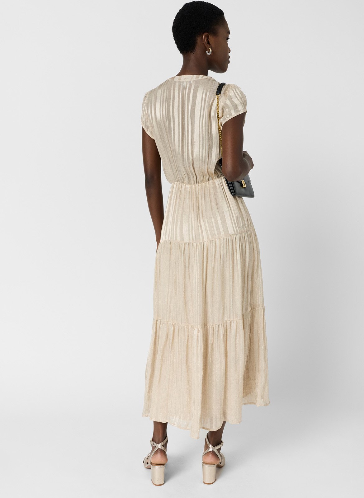 Langes. tailliertes Kleid mit V-Ausschnitt GERARD DAREL Beige