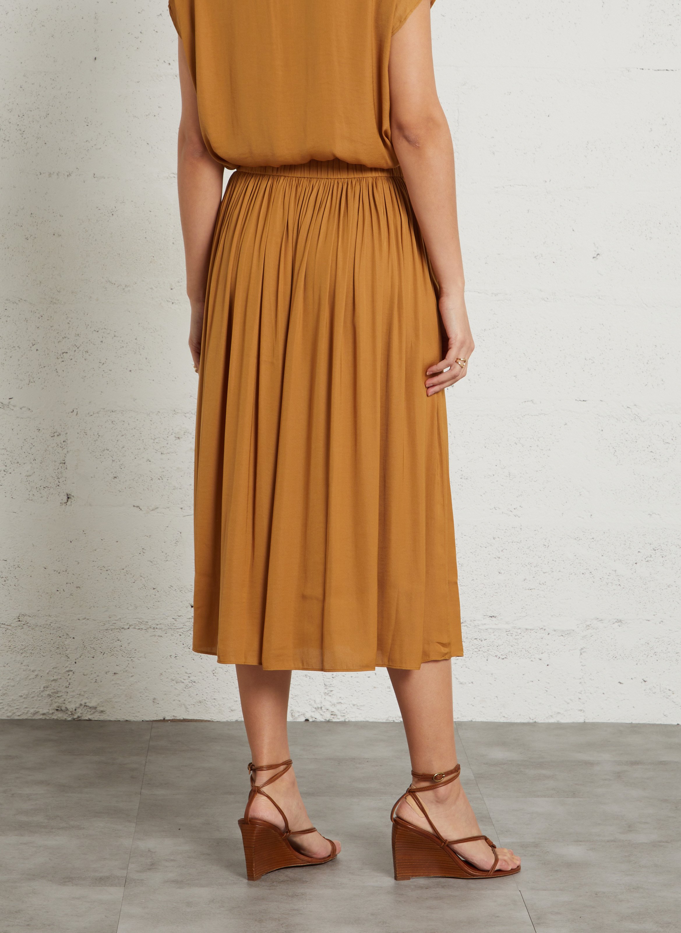 Halflange jurk met plooien en tie-dye-print MAISON 123 Goudkleurig