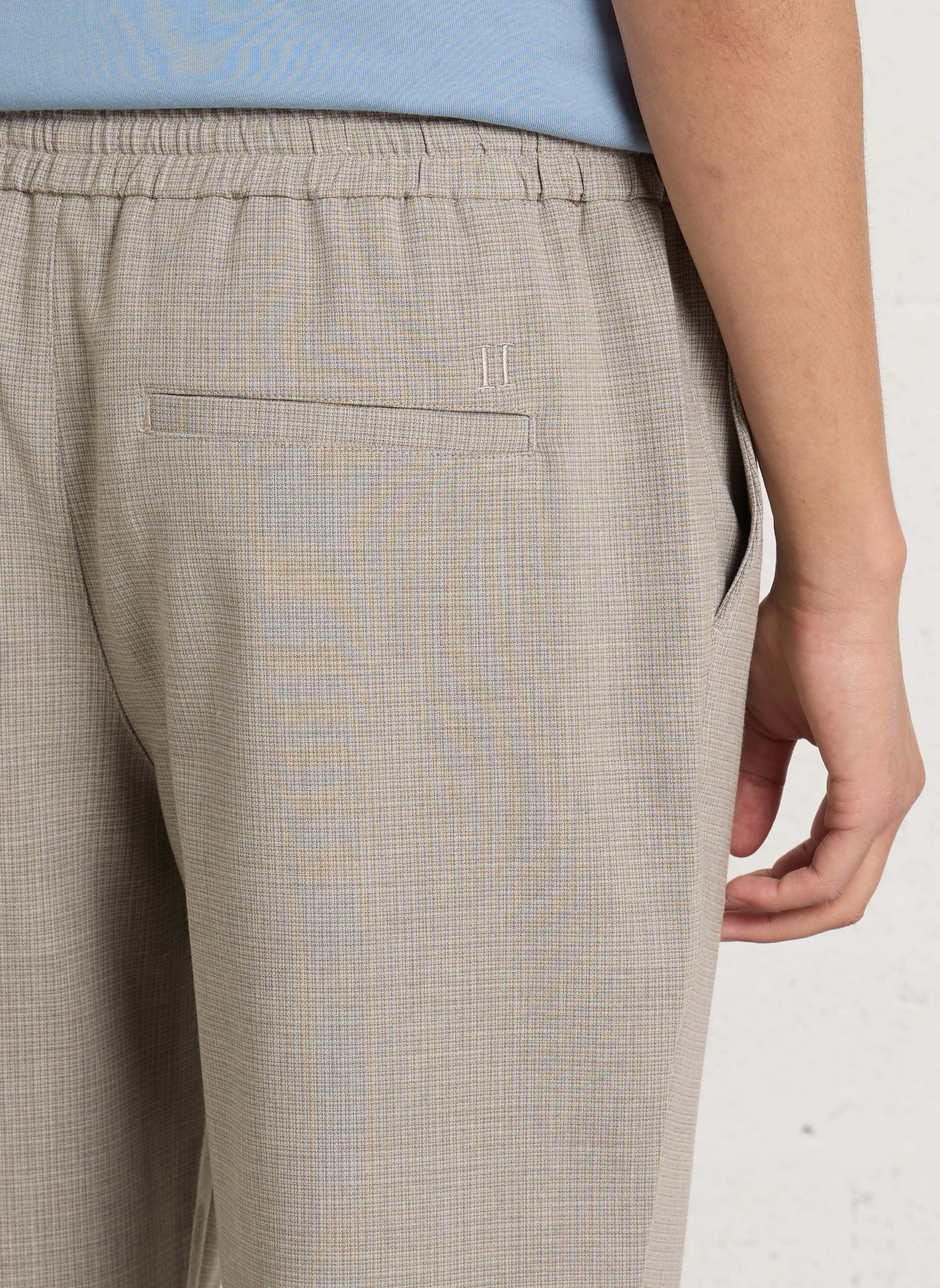 Stretch-Enge Hose LES DEUX Braun