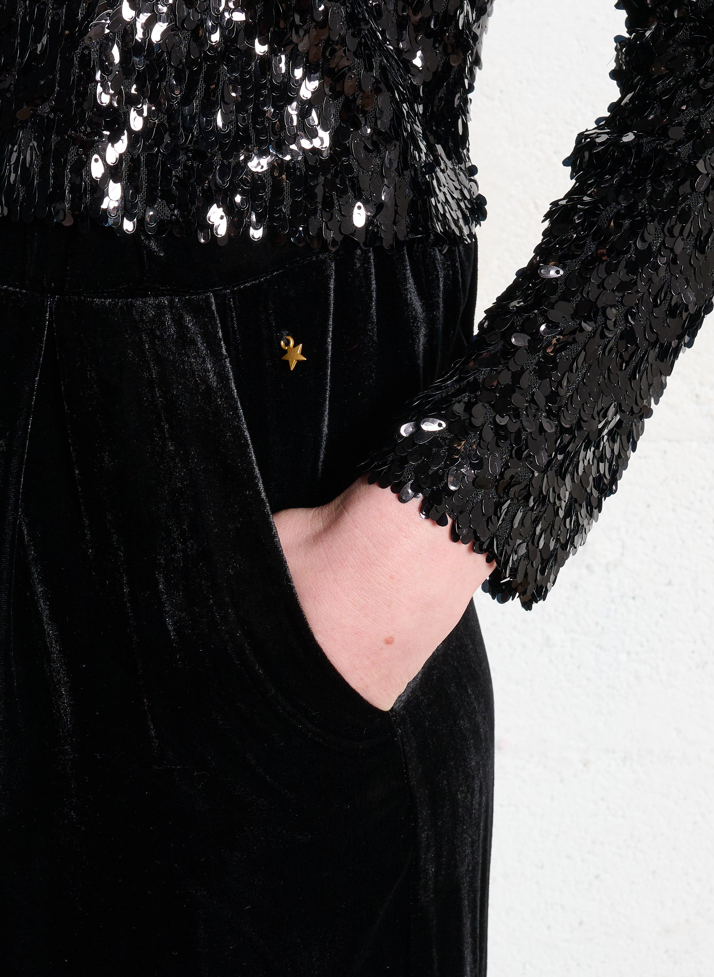 Lace and velvet mixed-media panties DES PETITS HAUTS Black