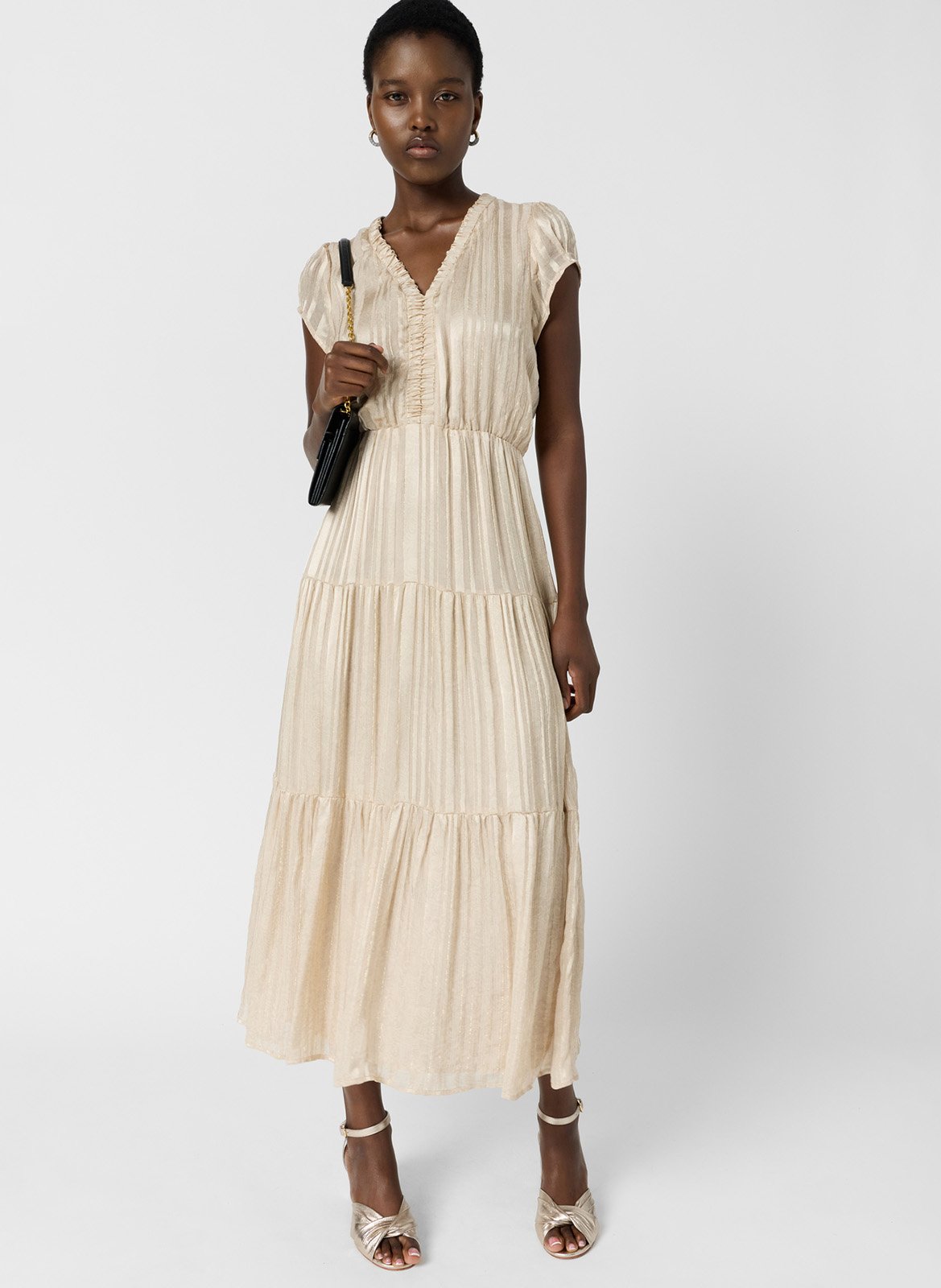 Langes. tailliertes Kleid mit V-Ausschnitt GERARD DAREL Beige