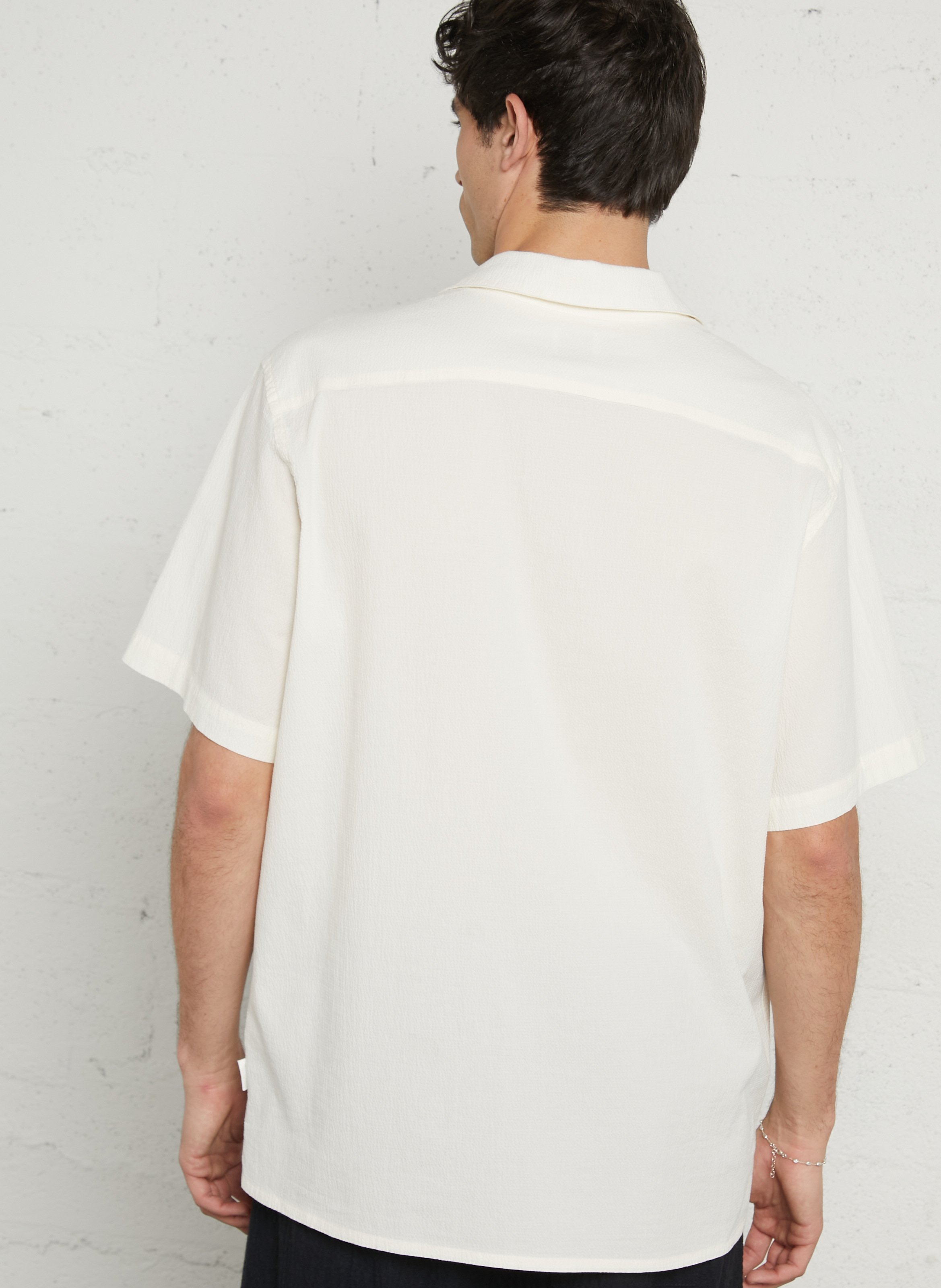 Camisa de corte clásico con cuello cubano de algodón orgánico elástico. PAUL SMITH Blanco