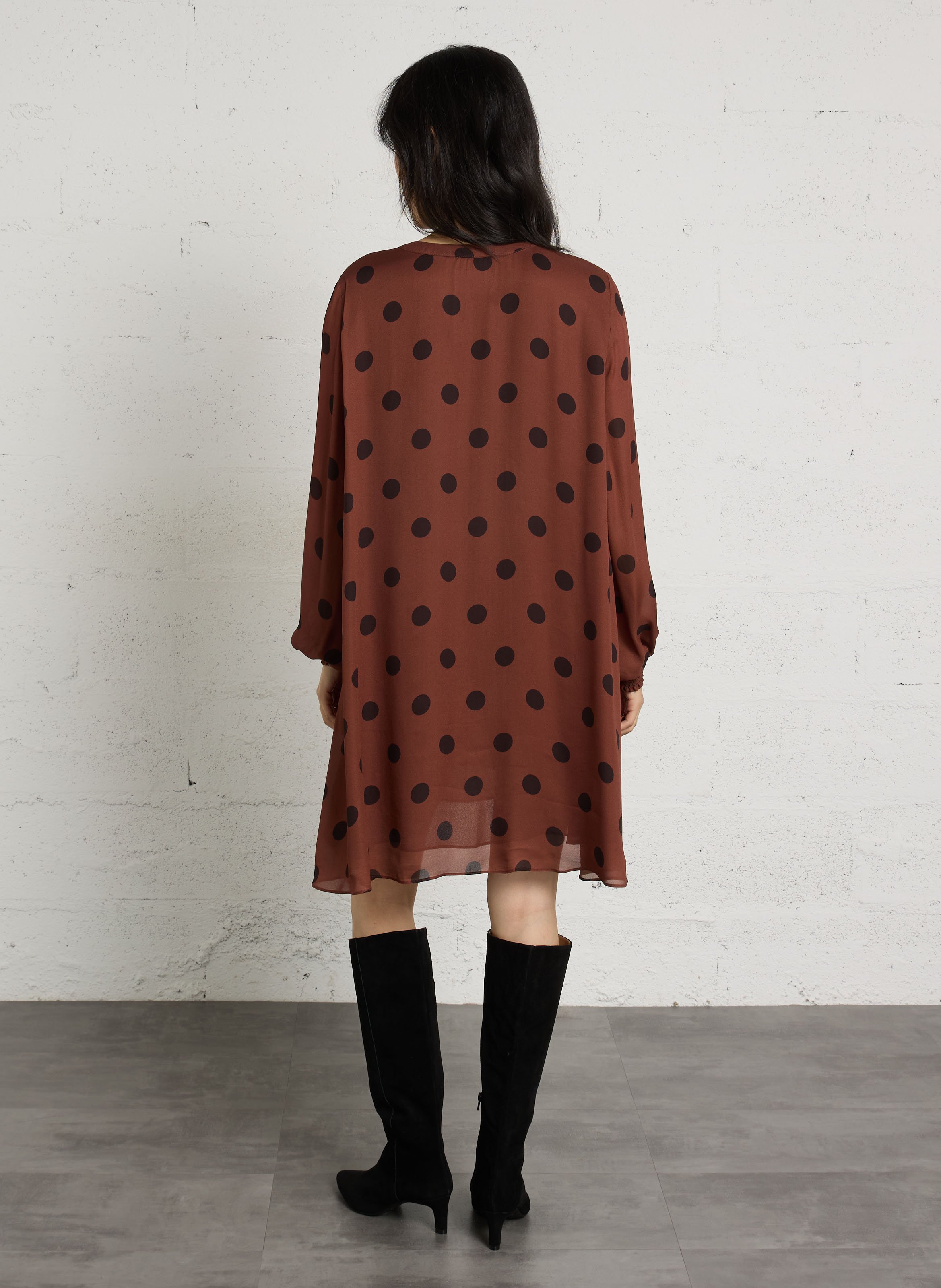 Korte jurk met print en lange mouw DES PETITS HAUTS Bruin