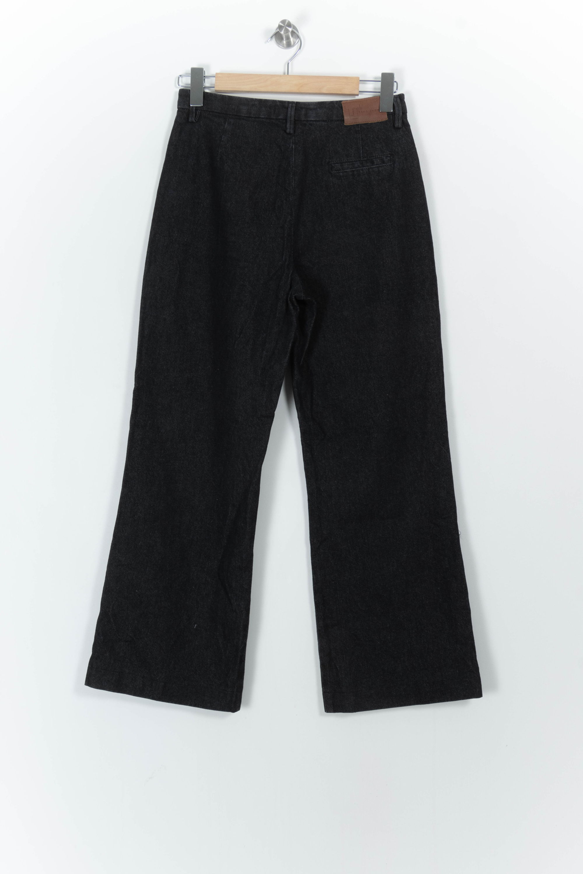 Cropped slim jeans with studs TARA JARMON - Seconde Main Black