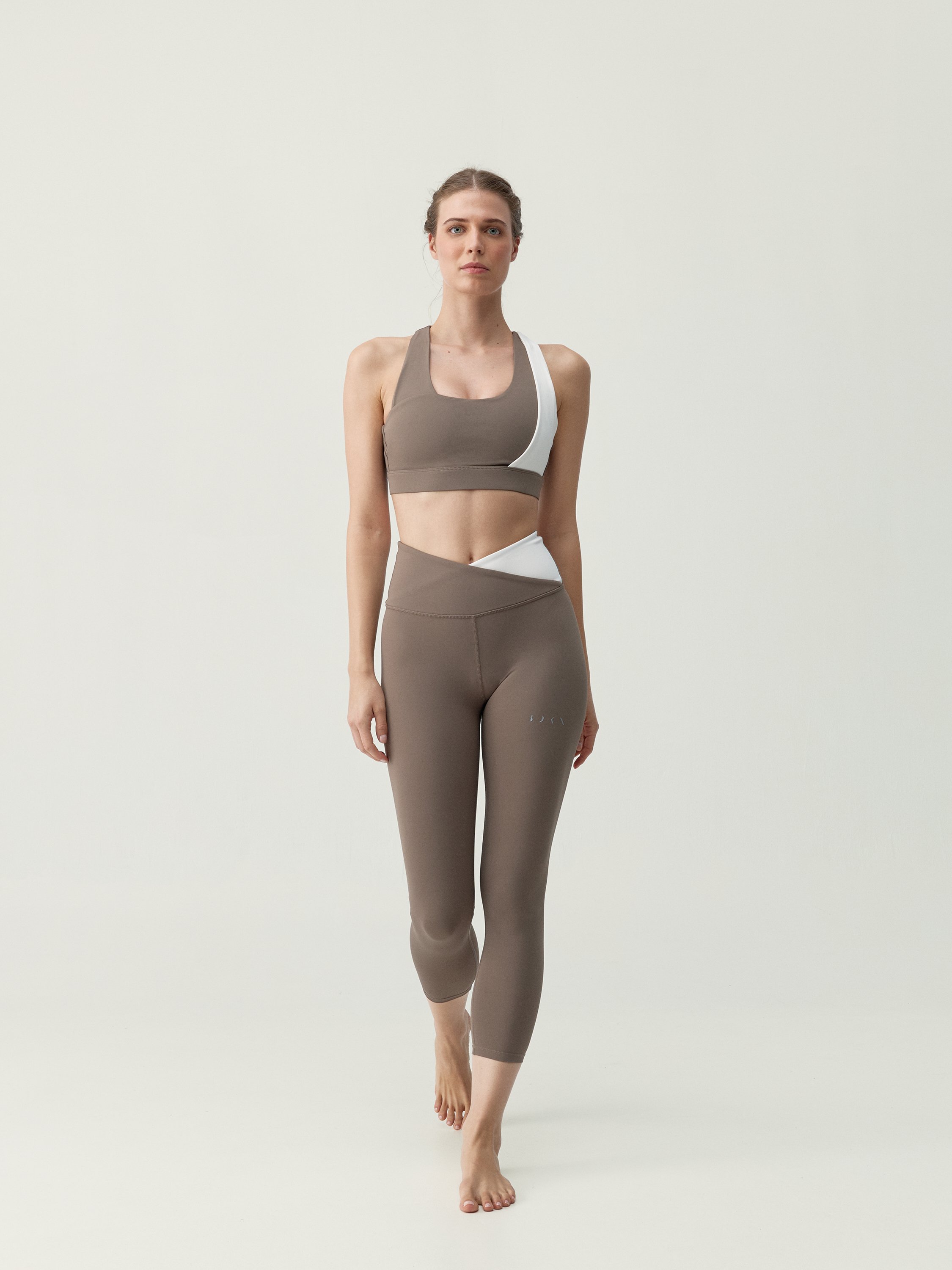 Cleo Capri Leggings BORN Brown
