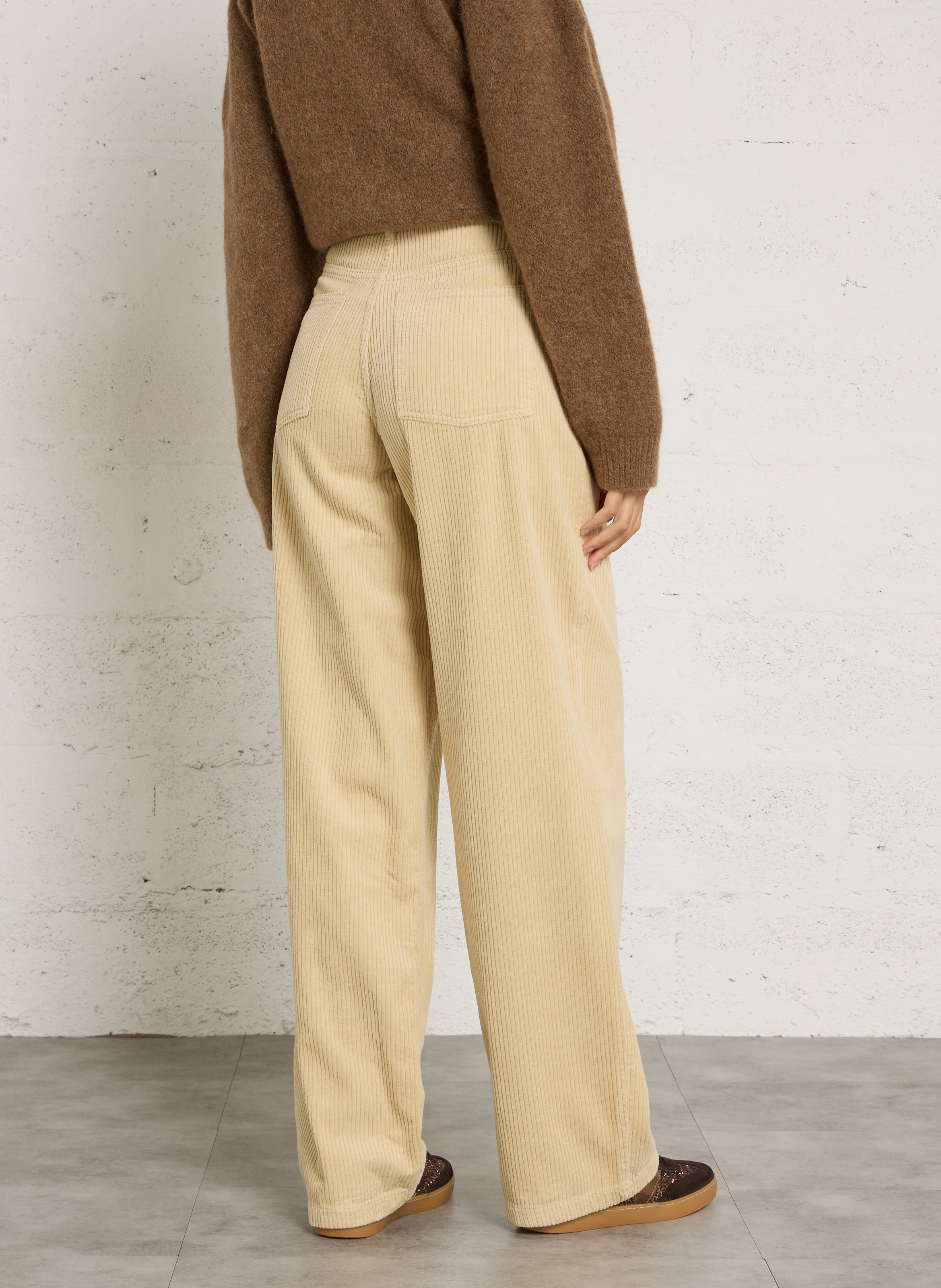 Gerade geschnittene Baumwoll-Cordhose THE NEW SOCIETY Beige
