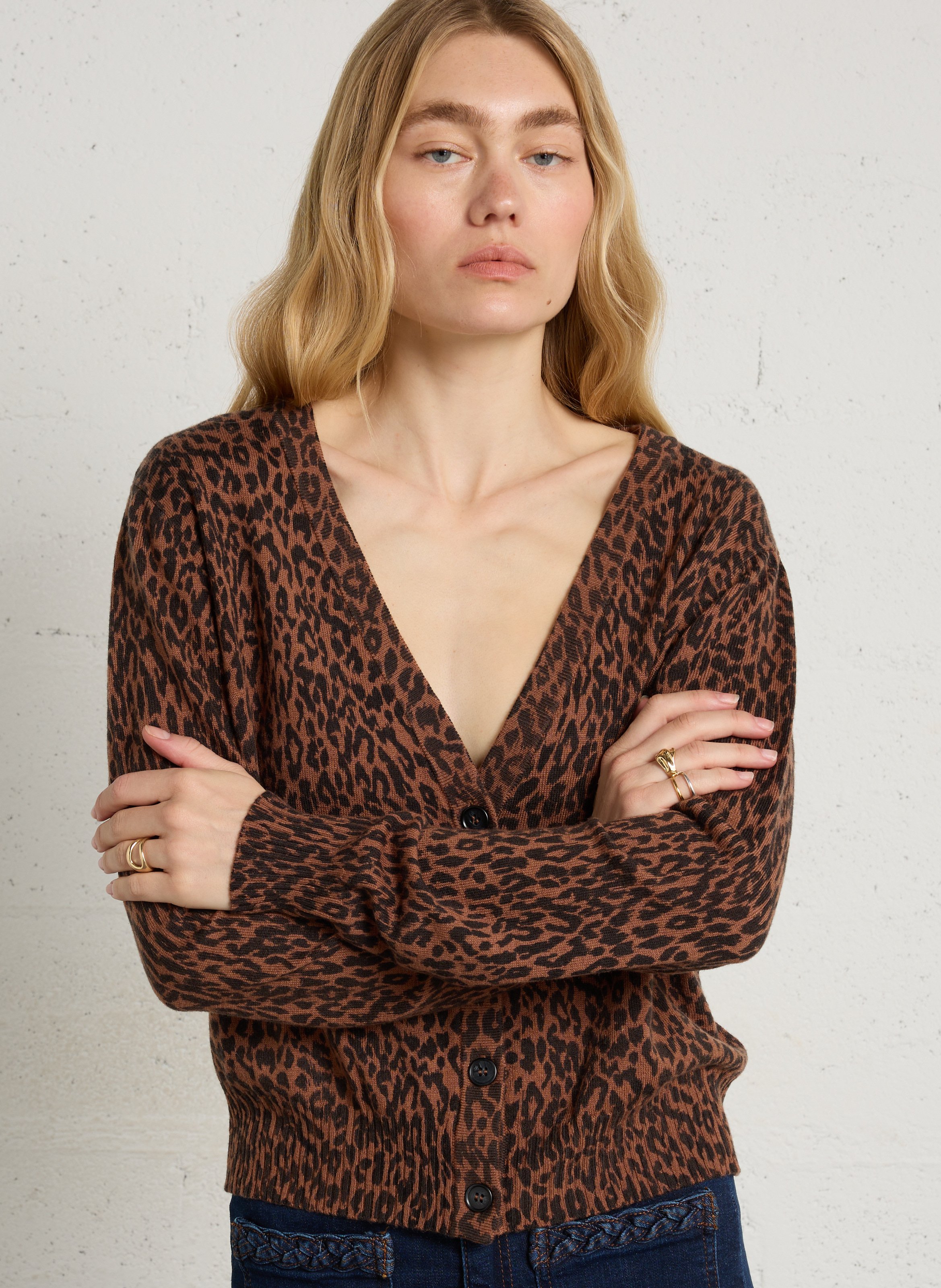 Gerader bedruckter Wollmix-Cardigan LEON & HARPER