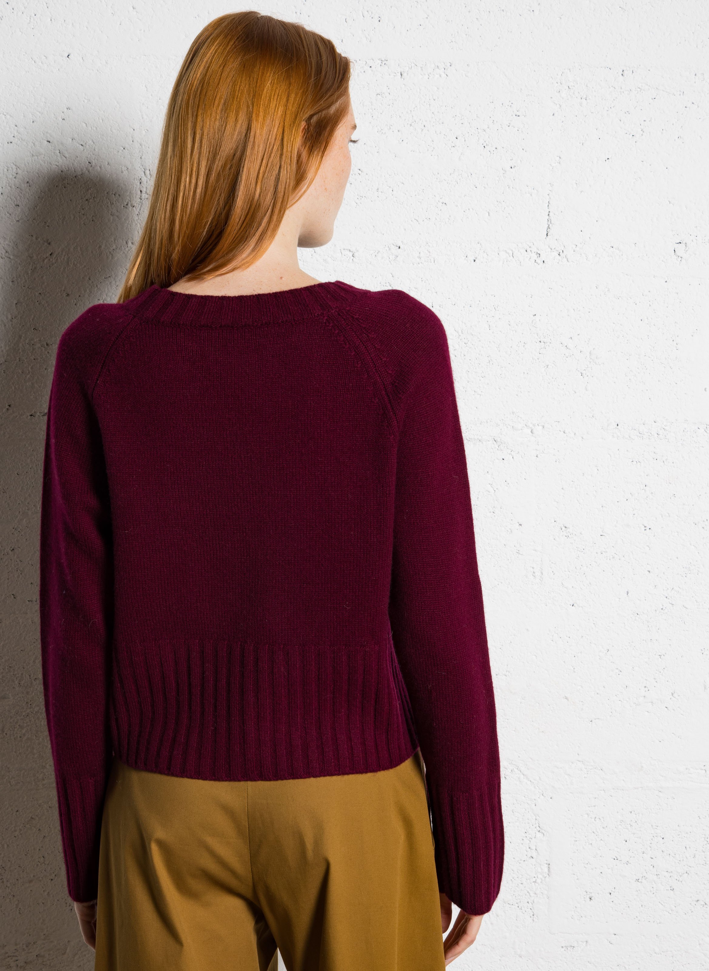 Pull oversize col rond en cachemire et laine BERENICE Prune