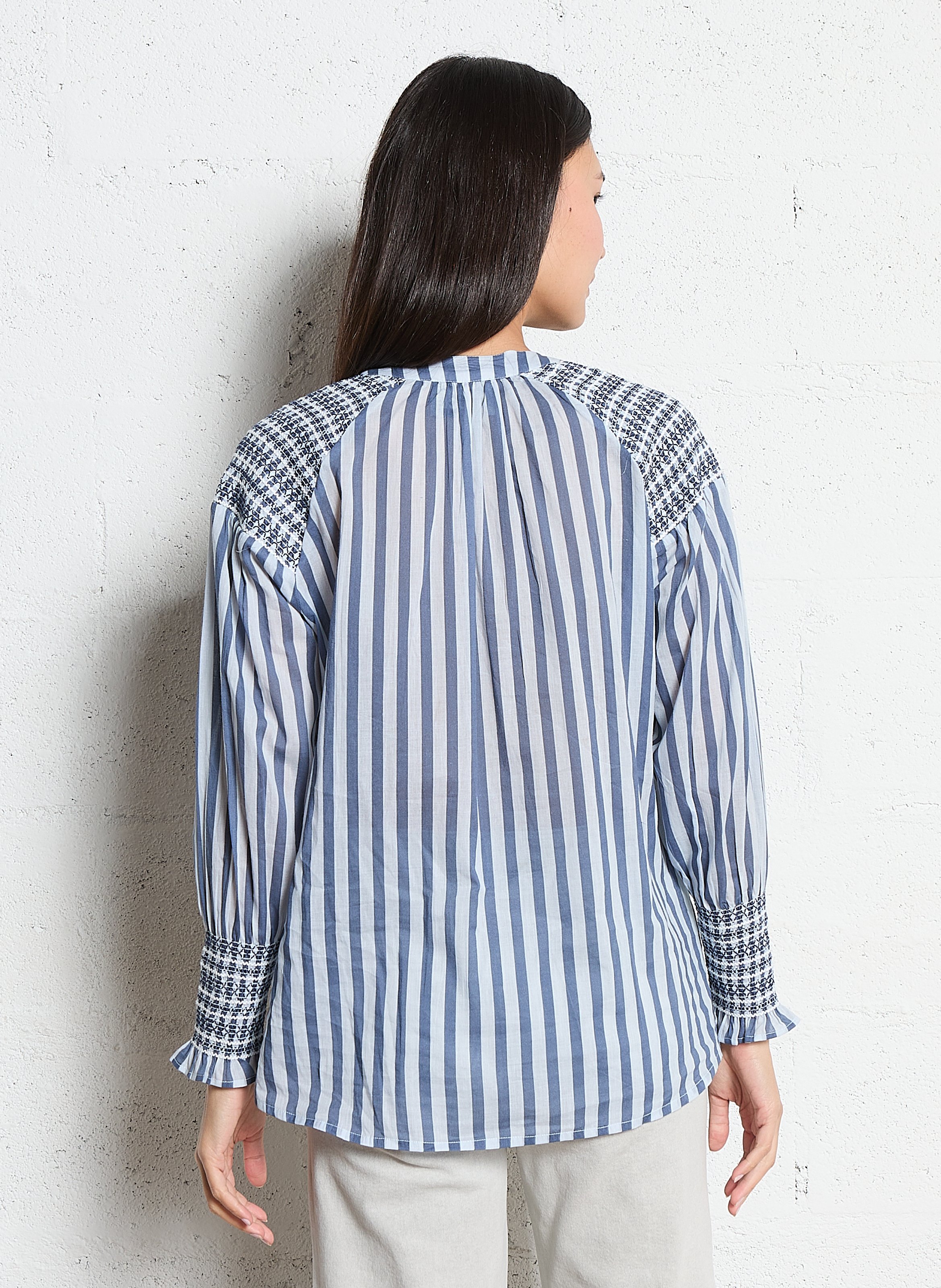 Loose-fit V-neck cotton shirt SOPHIE+LUCIE Blue