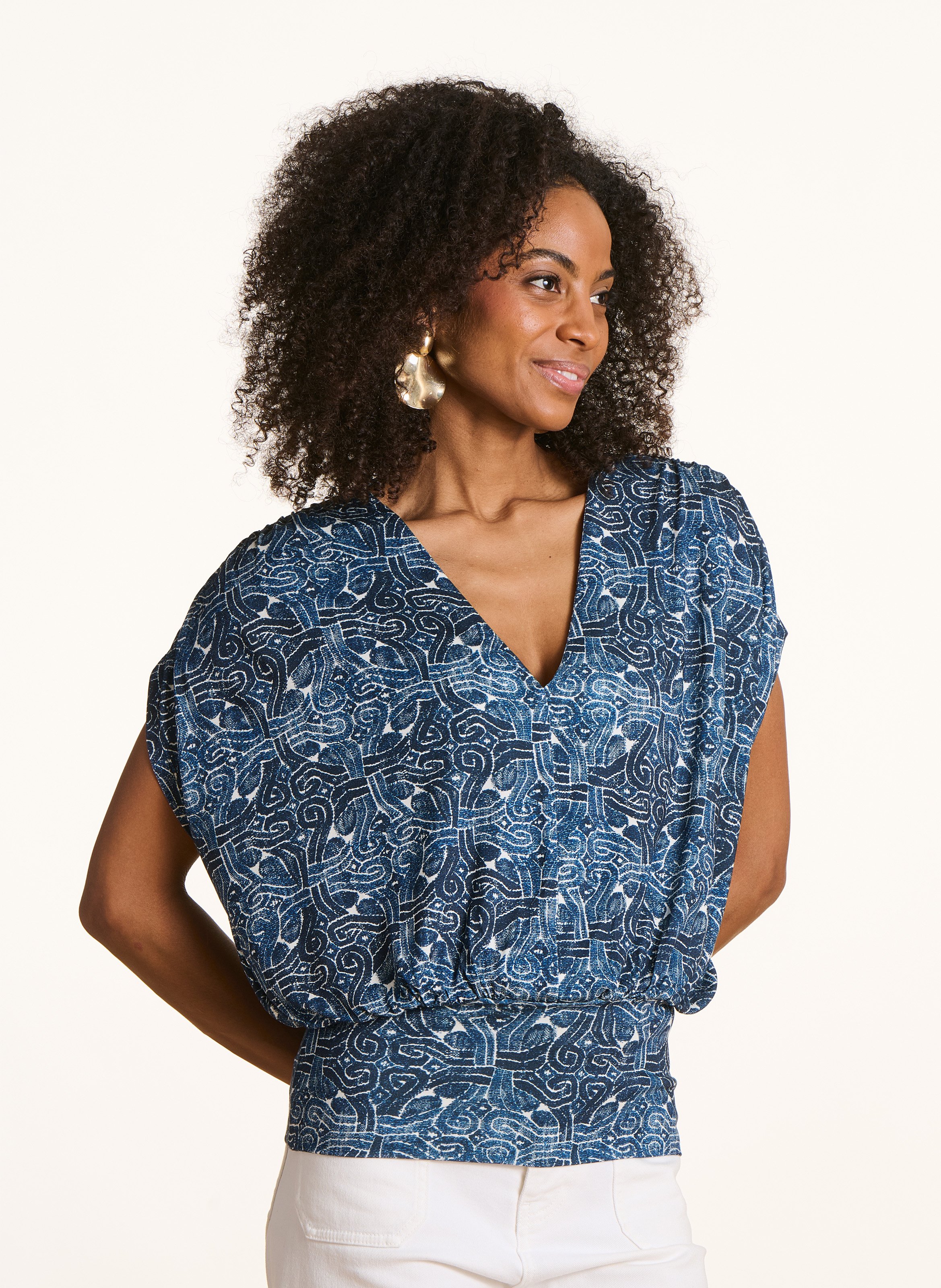 Top ample col V imprimé LA FEE MARABOUTEE Bleu