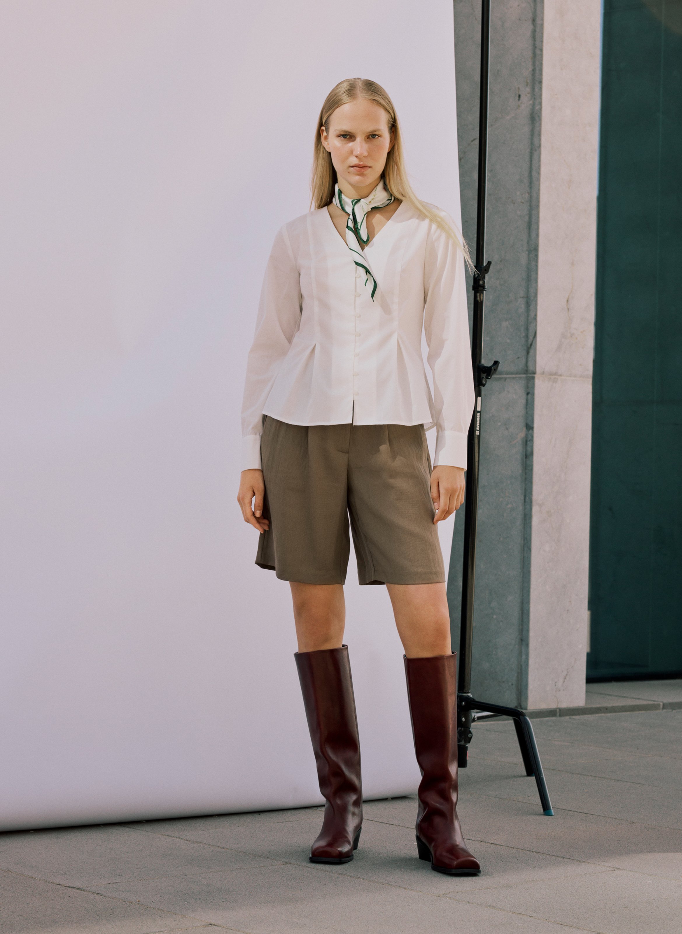 Short large taille mi-haute VILA Brown